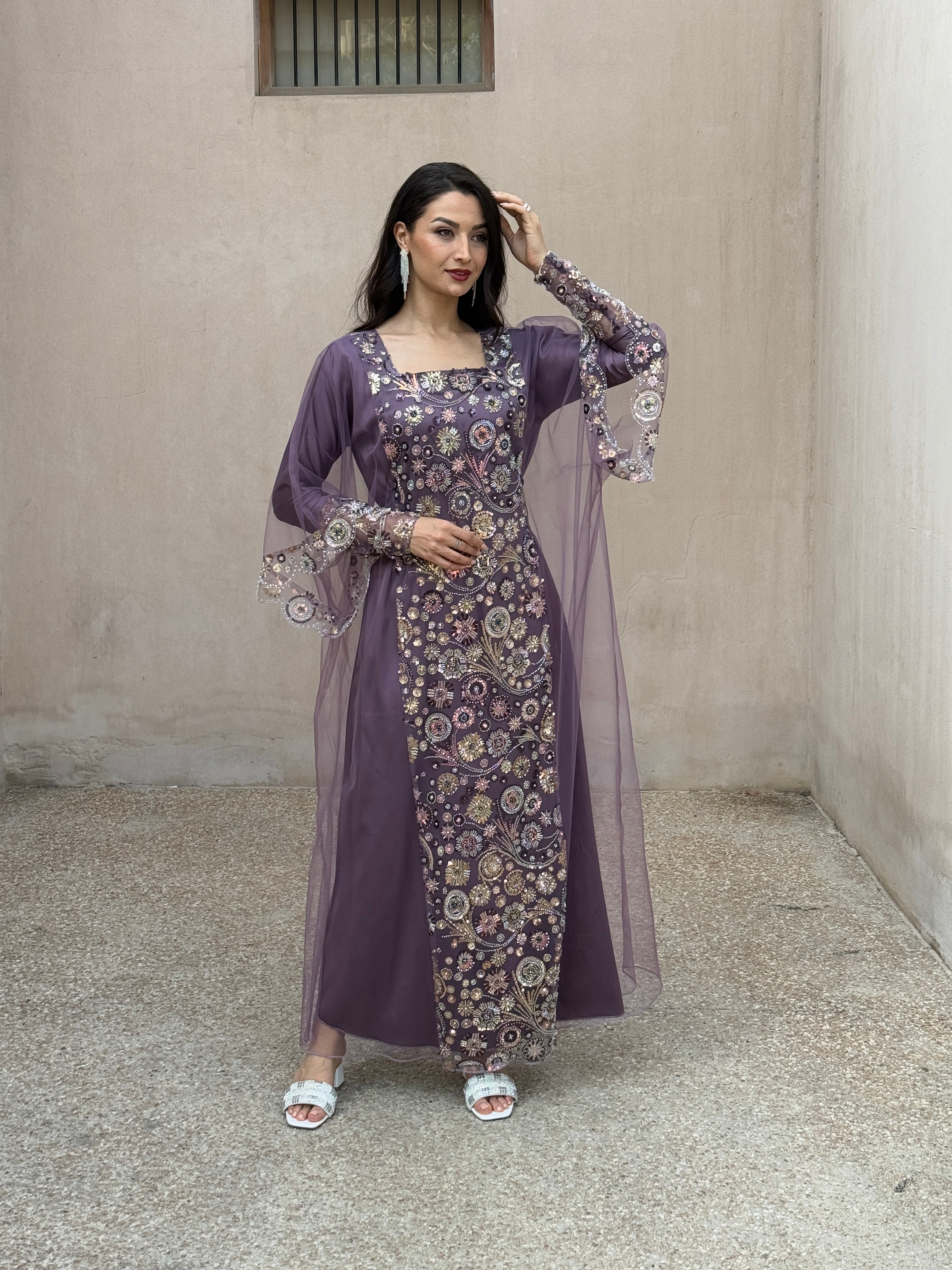 HESSA - Contessa Collection