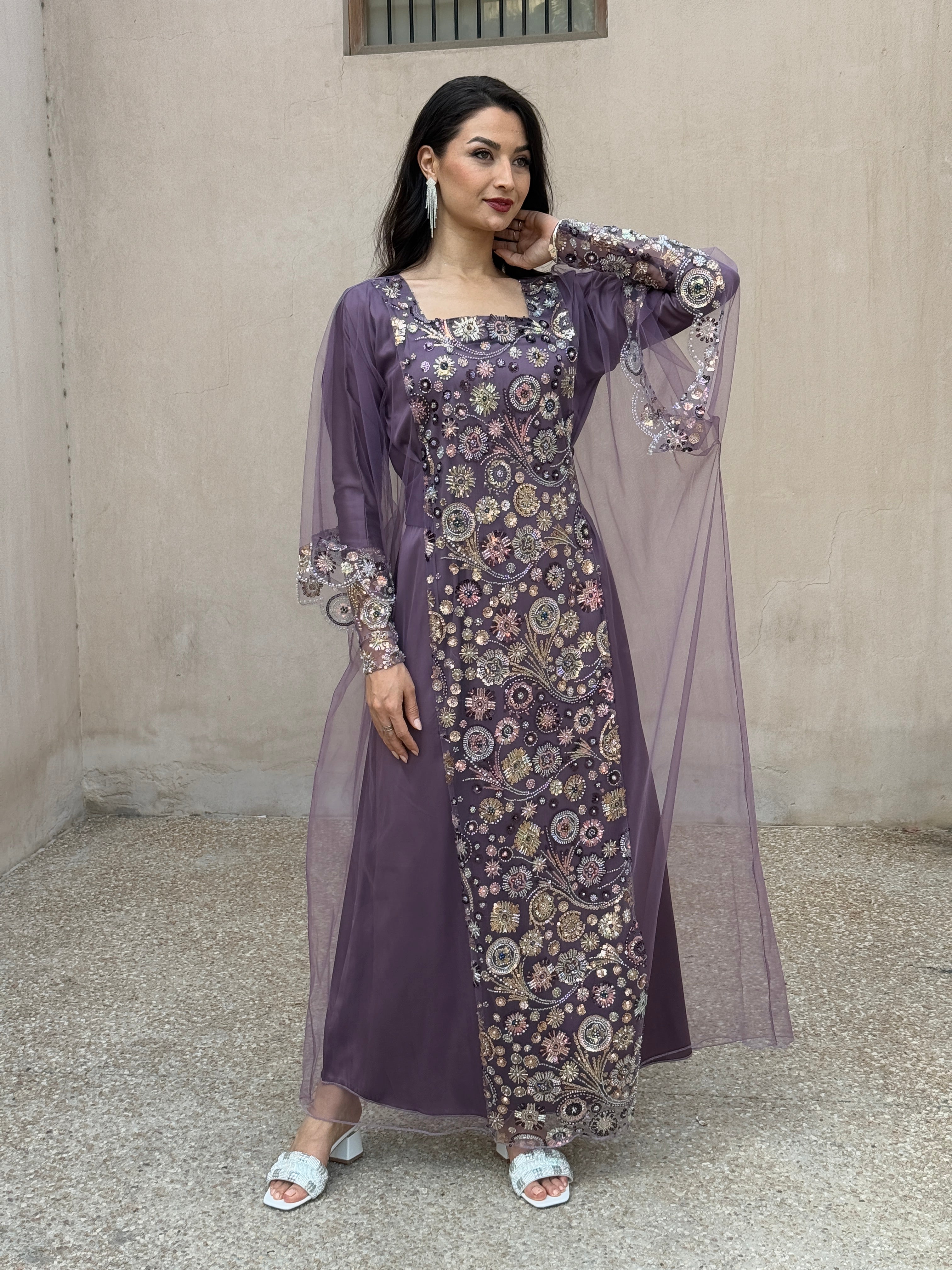 HESSA - Contessa Collection