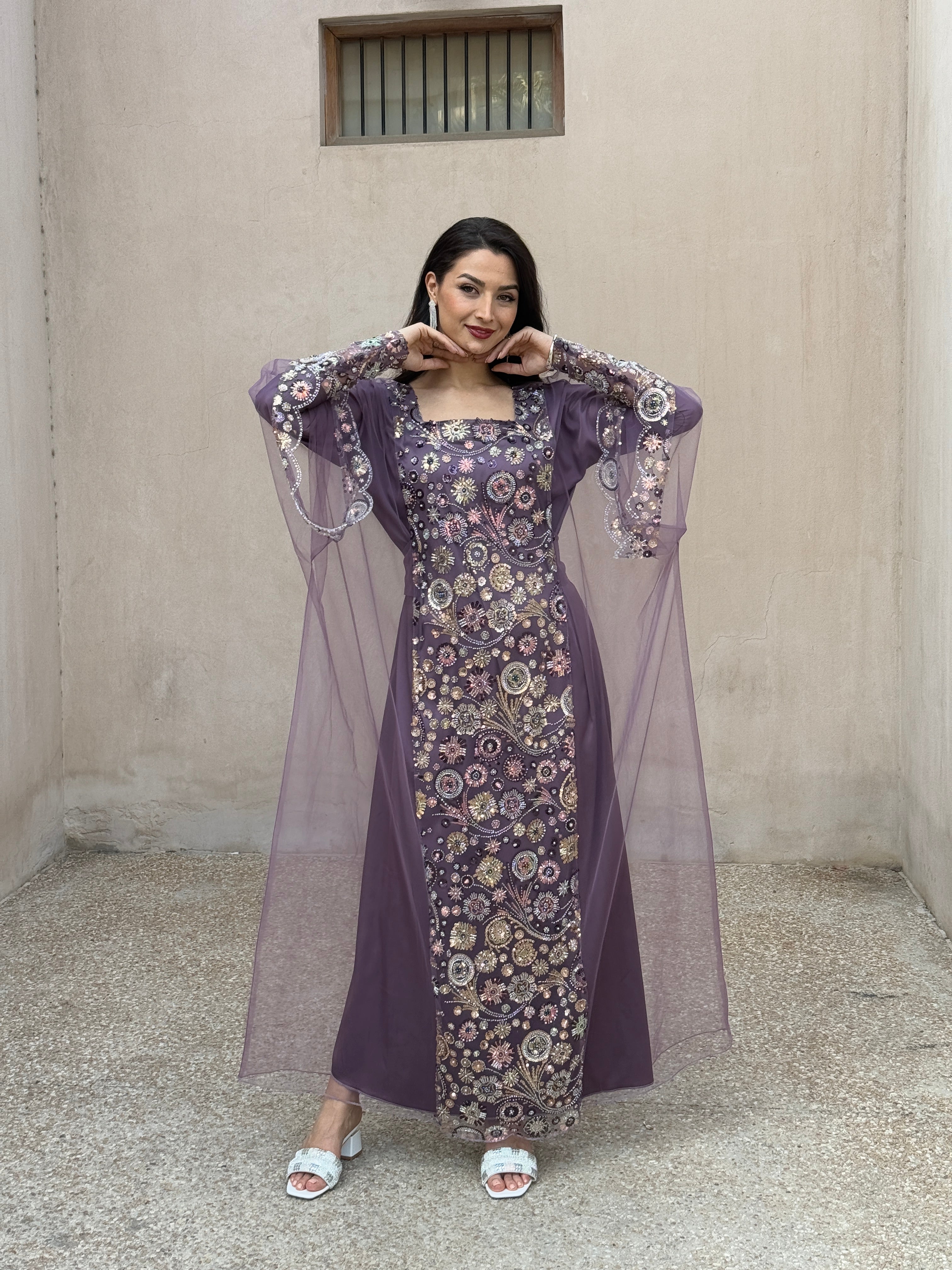 HESSA - Contessa Collection