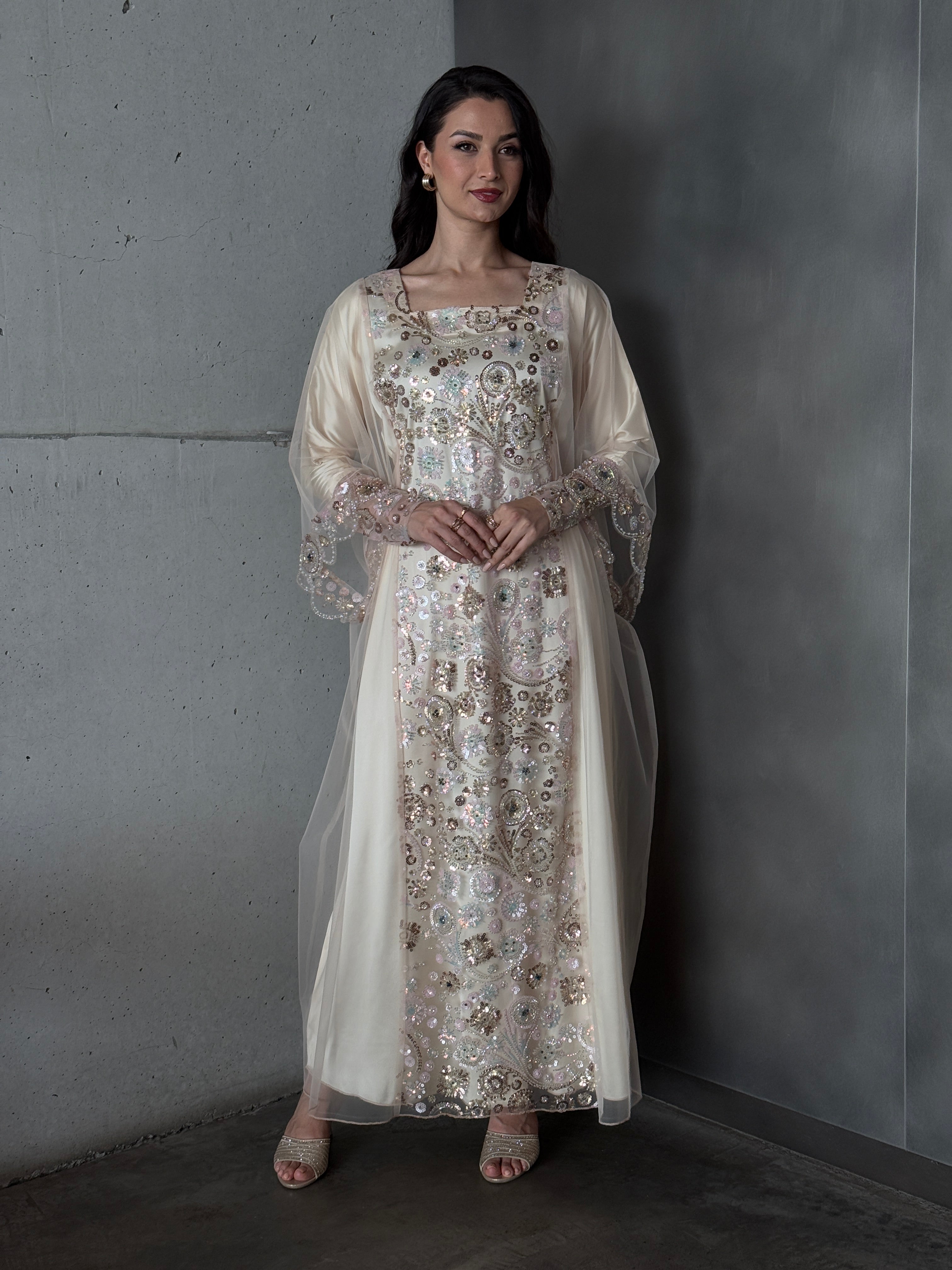 HESSA - Contessa Collection