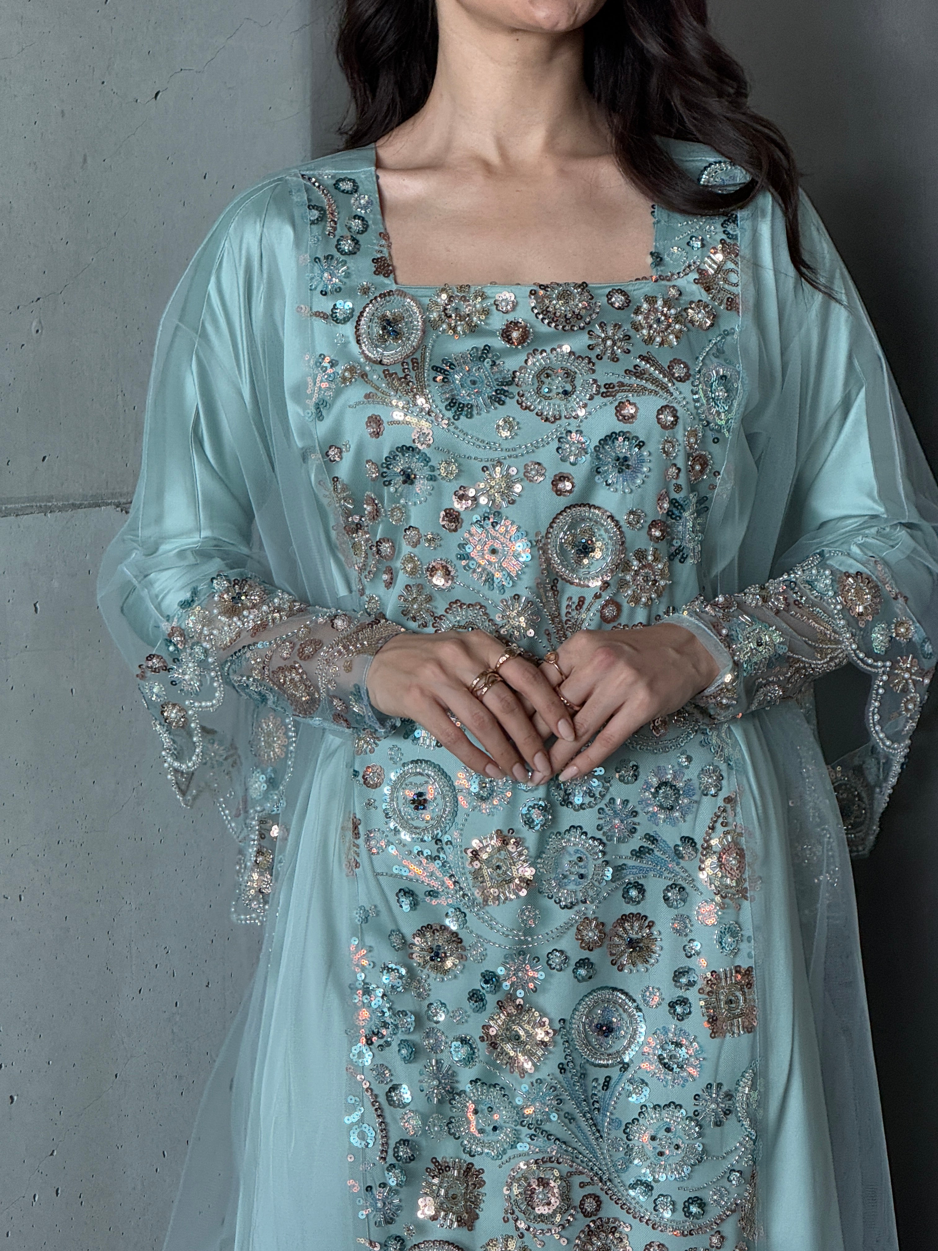 HESSA - Contessa Collection