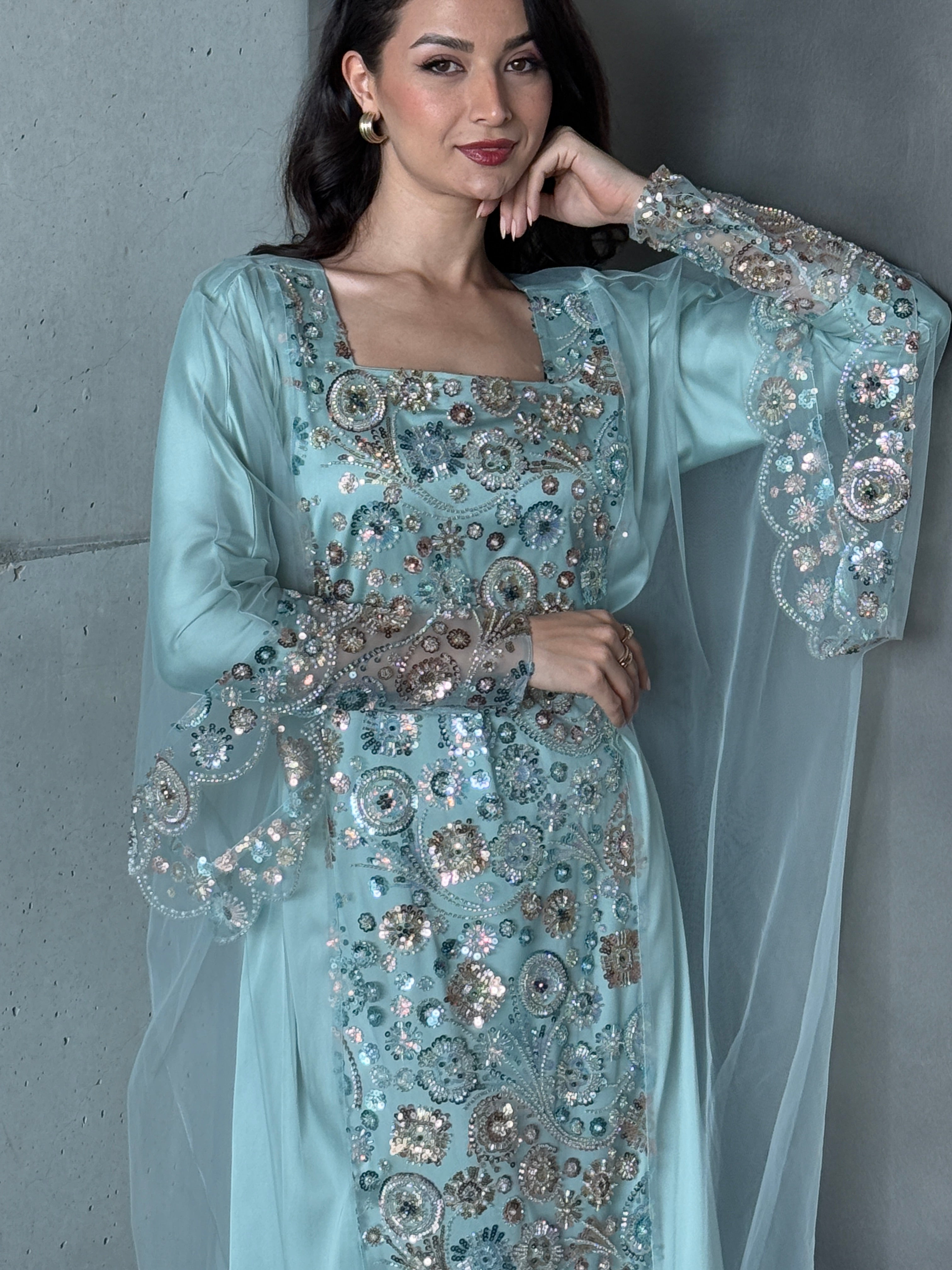 HESSA - Contessa Collection