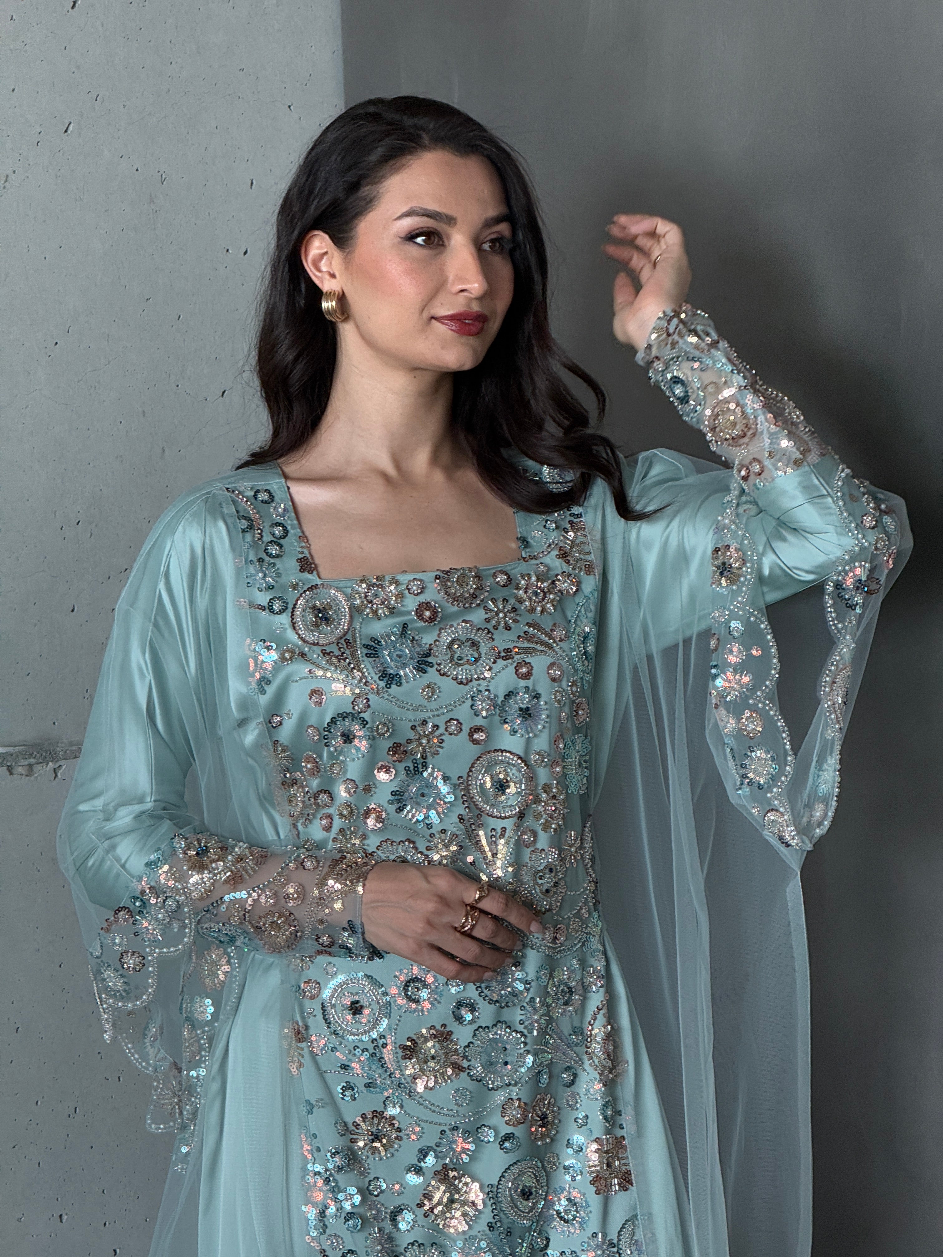 HESSA - Contessa Collection