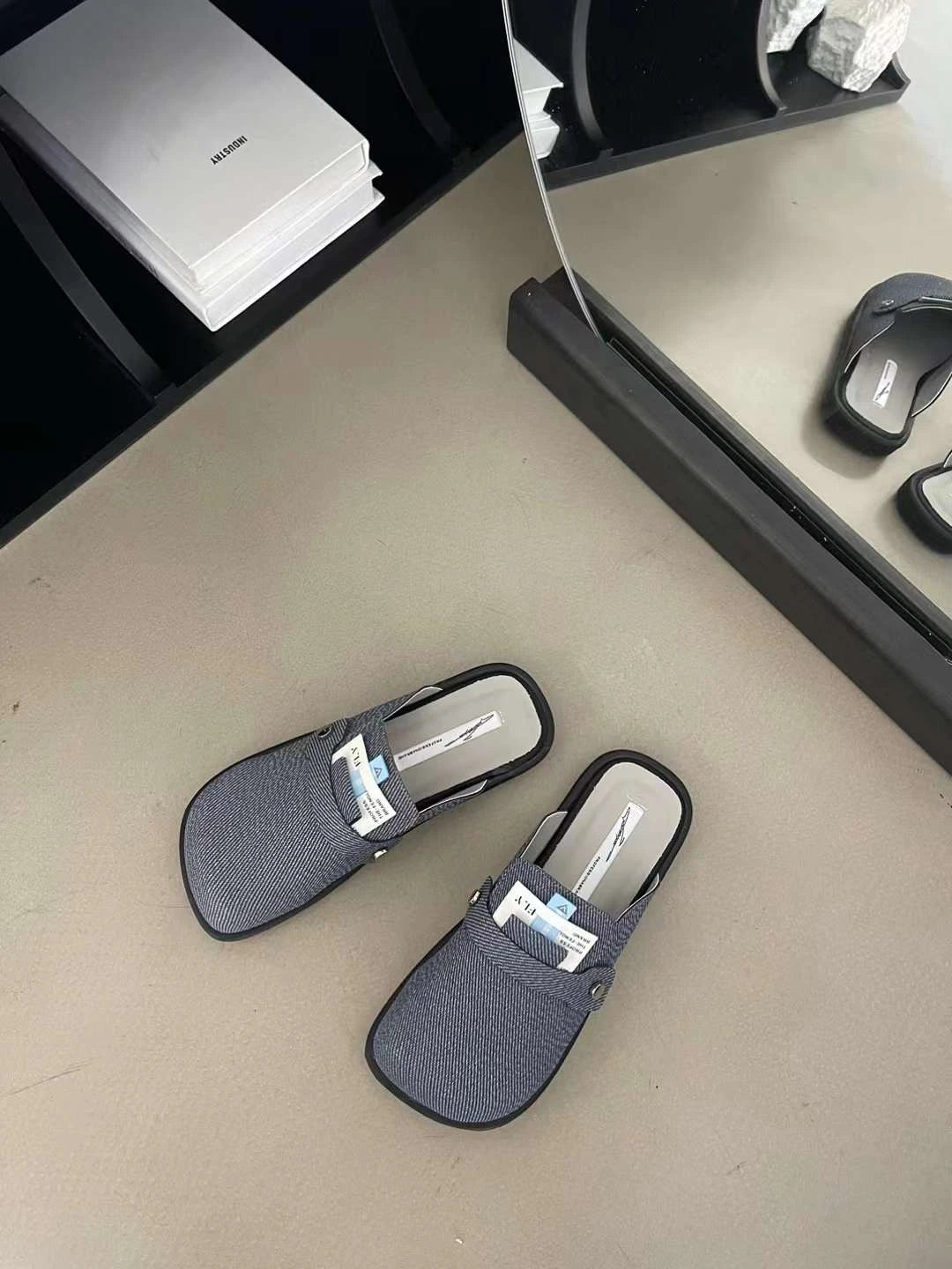 Jeen  SHOES - Contessa Collection