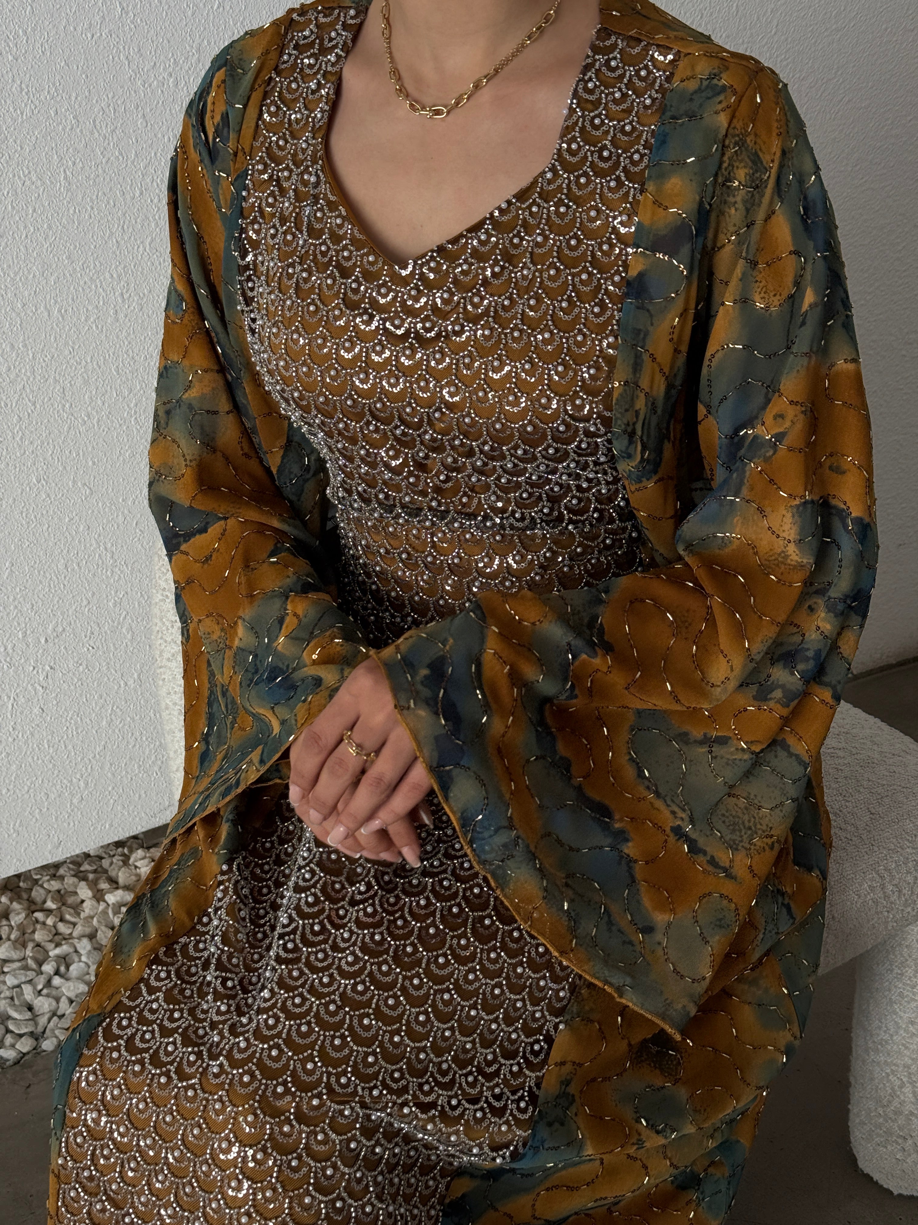 LAMEES - Contessa Collection