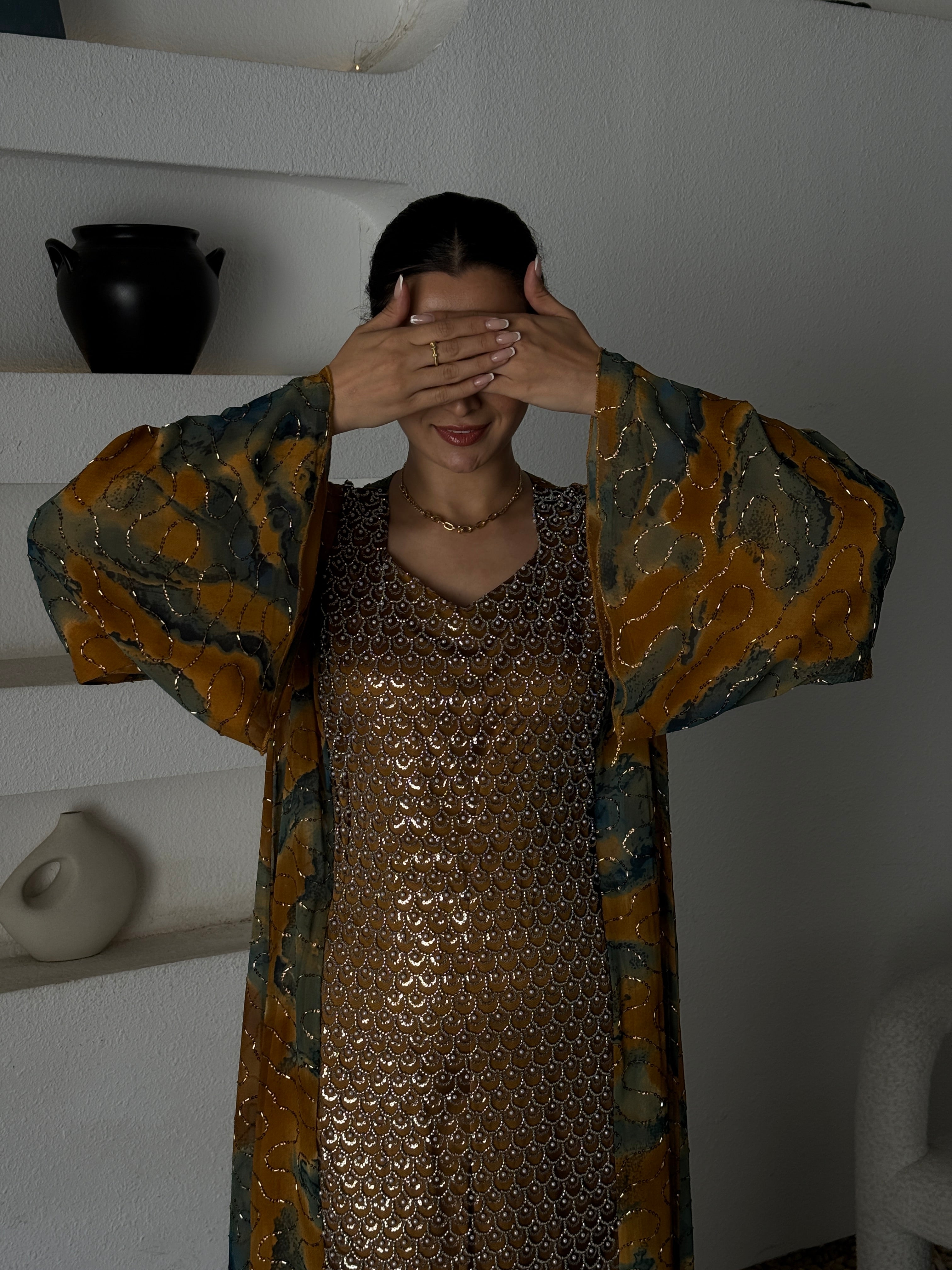 LAMEES - Contessa Collection