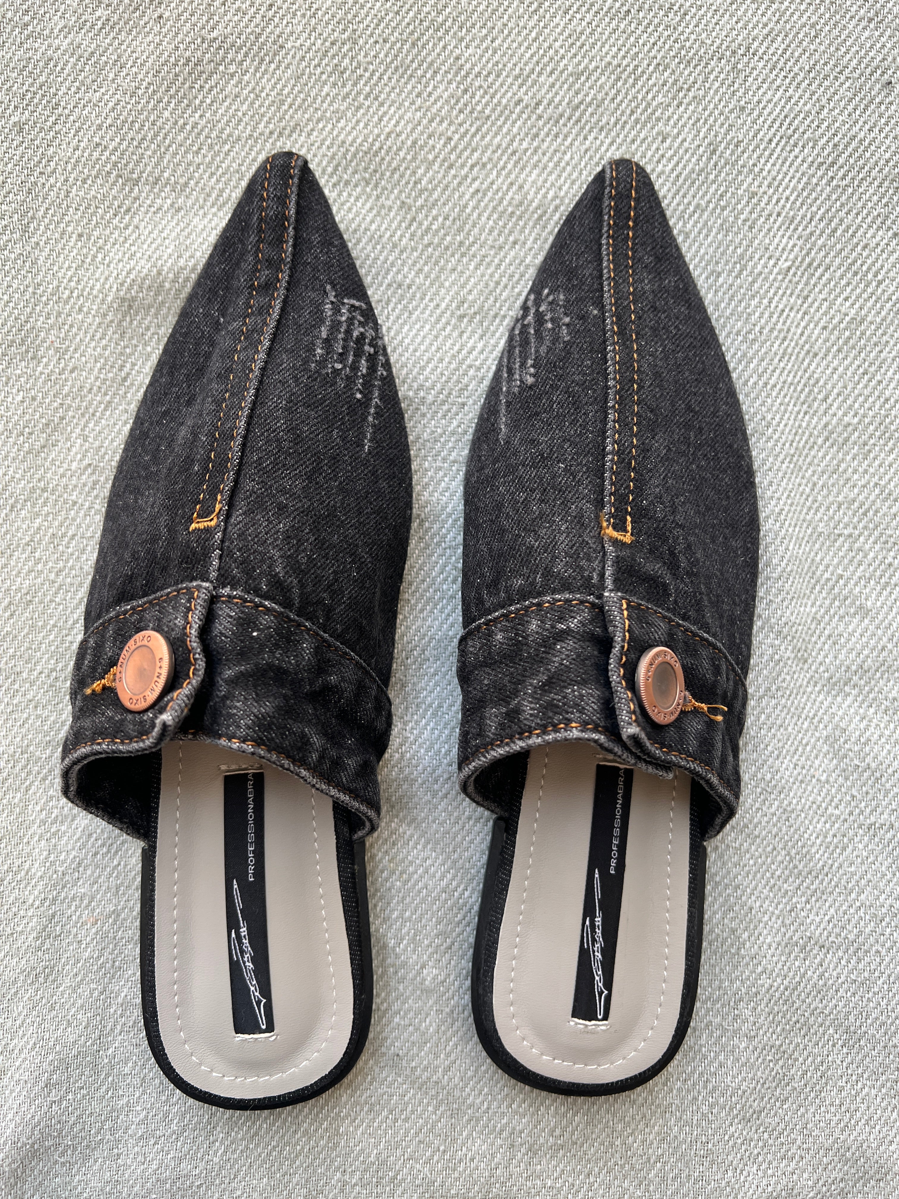 Lee Shoes - Contessa Collection