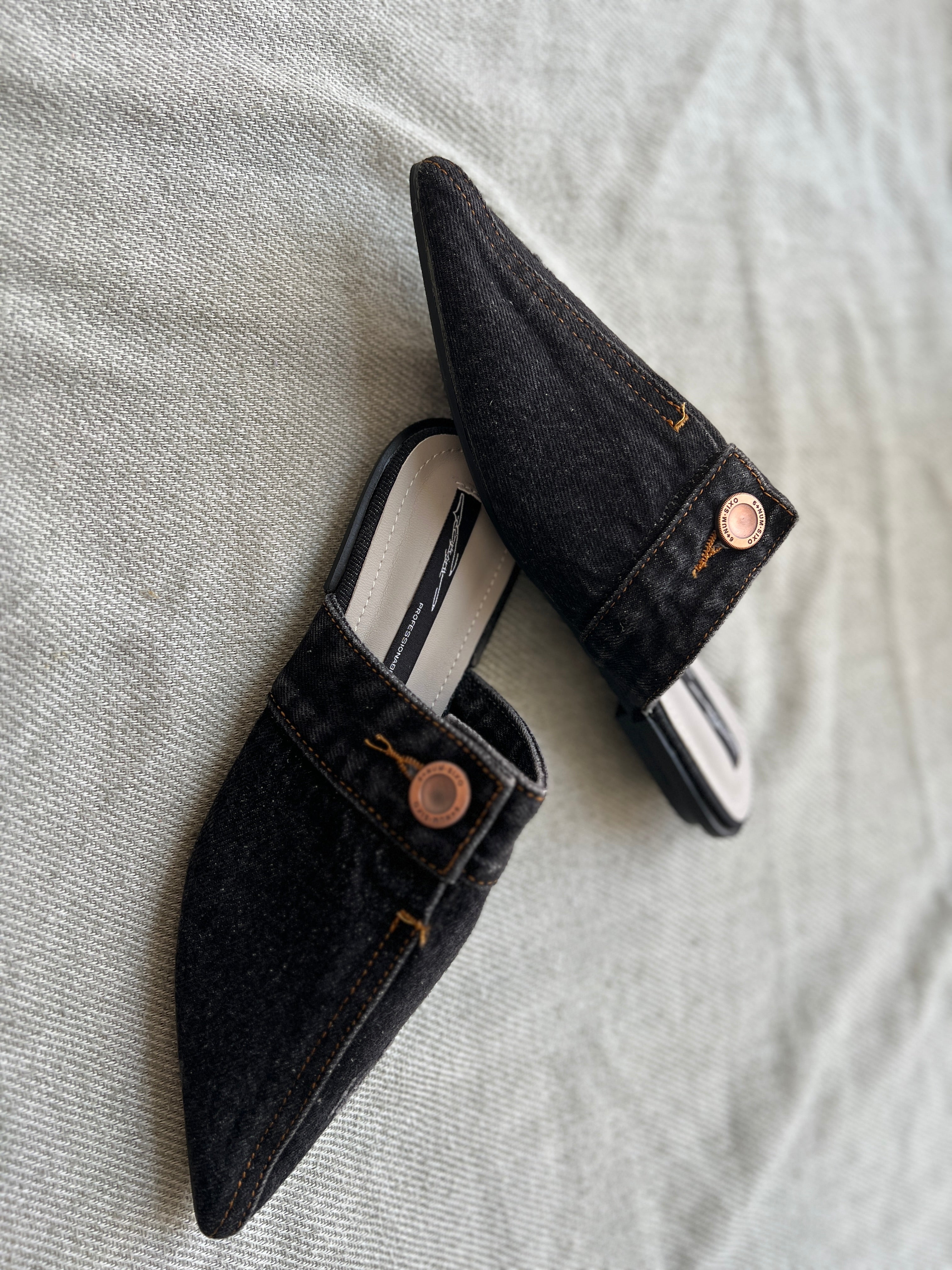 Lee Shoes - Contessa Collection