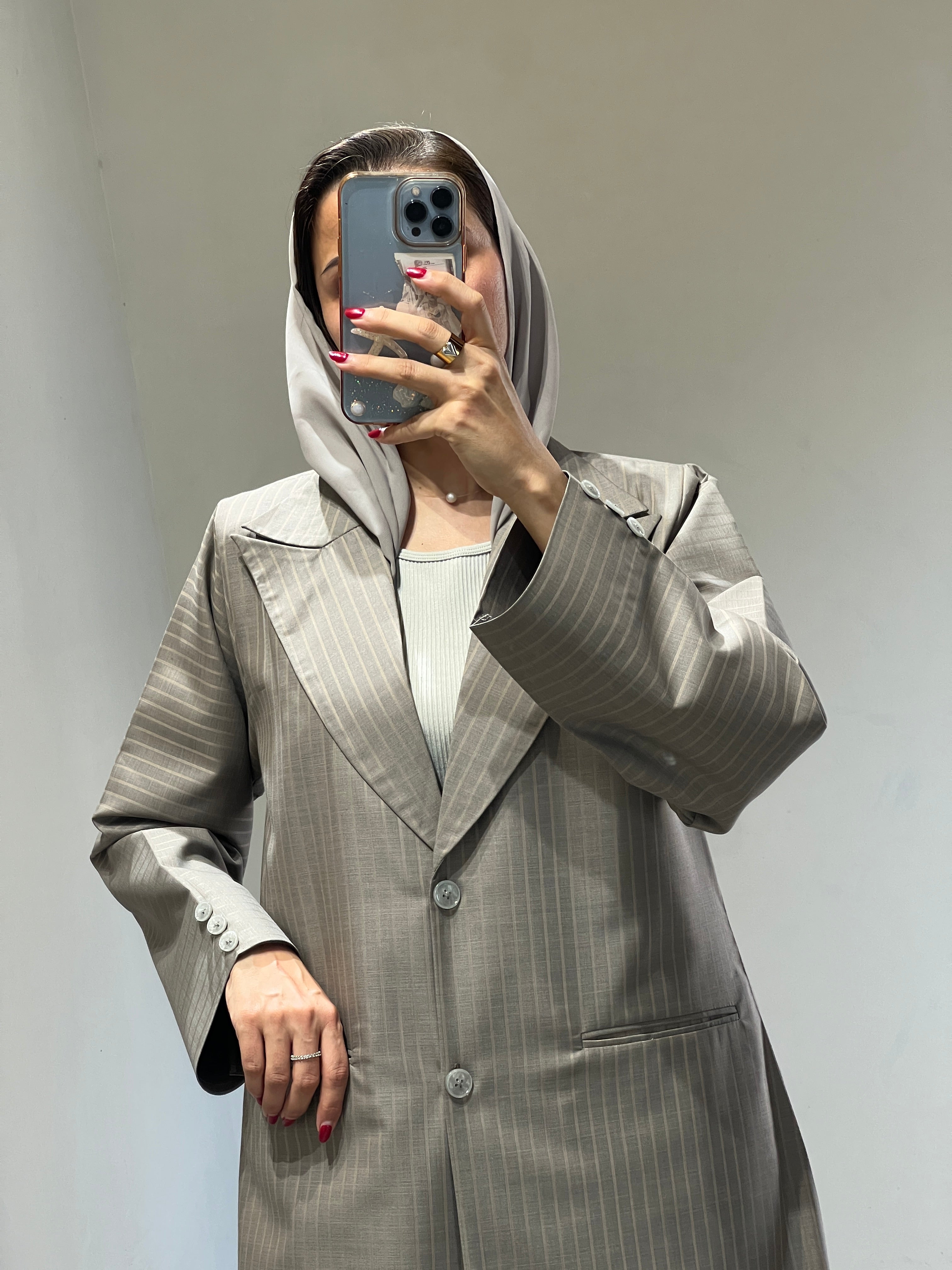 Modern Muse Abaya - Contessa Collection