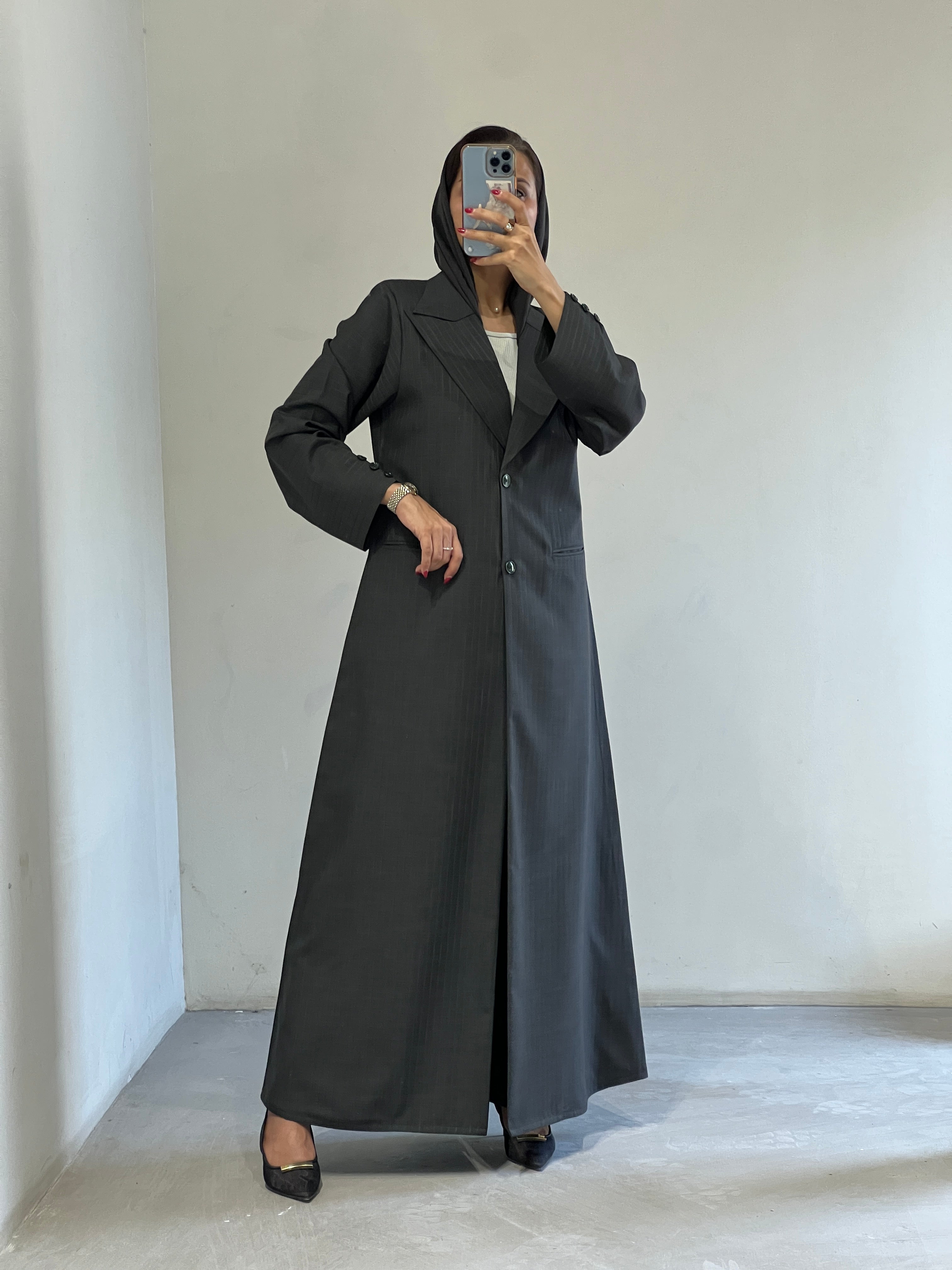 Modern Muse Abaya - Contessa Collection