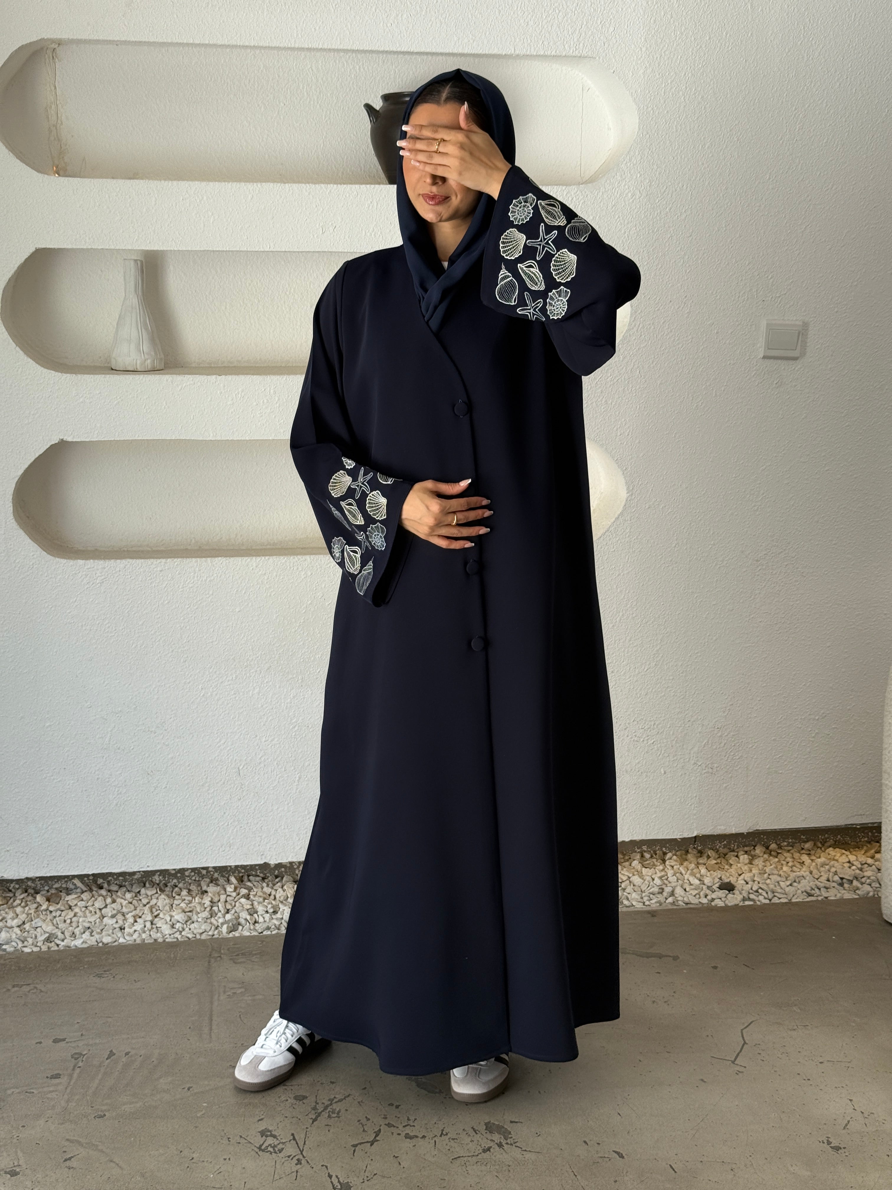 SHELL 🐚 - Contessa Collection