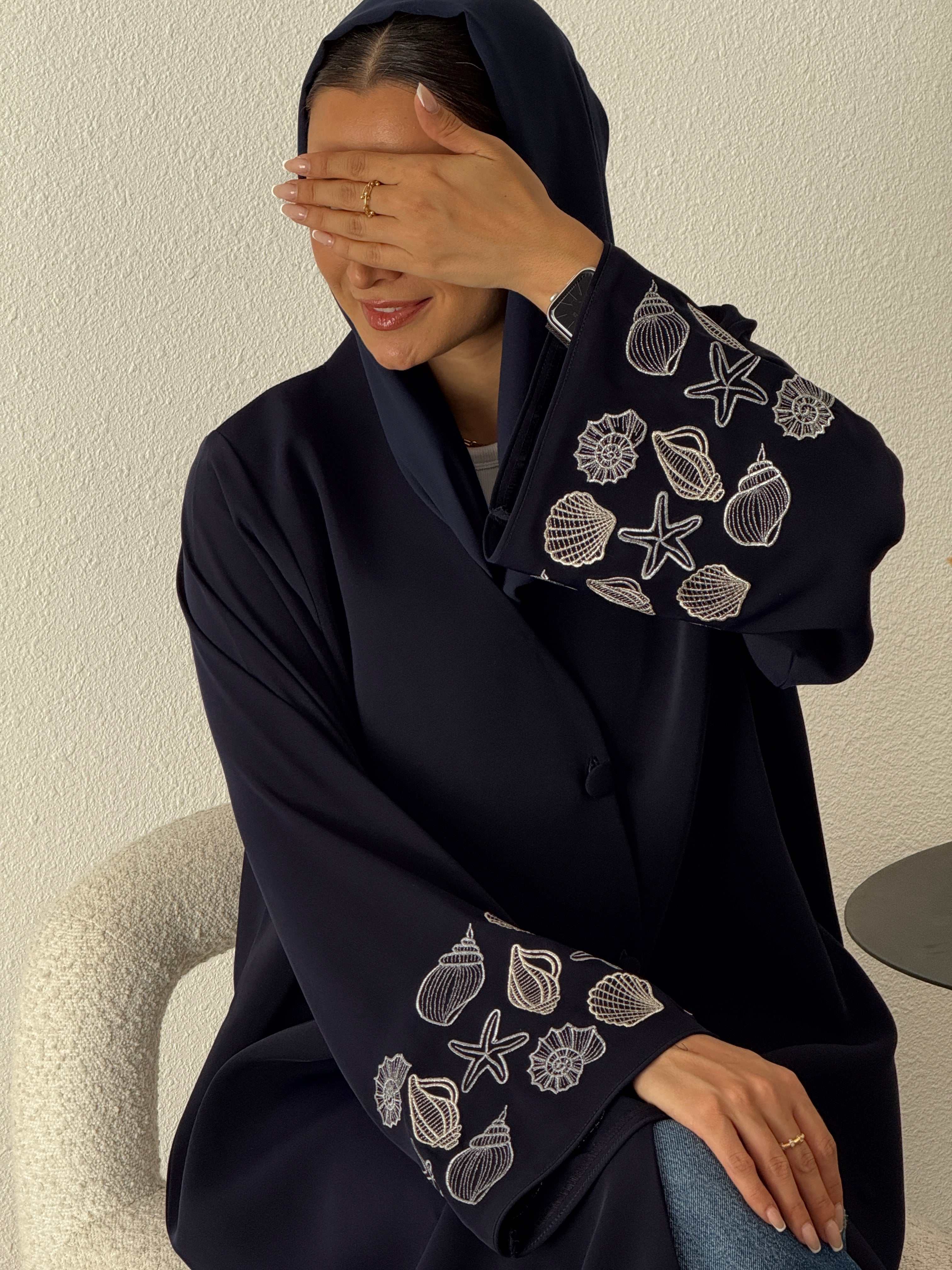 SHELL 🐚 - Contessa Collection