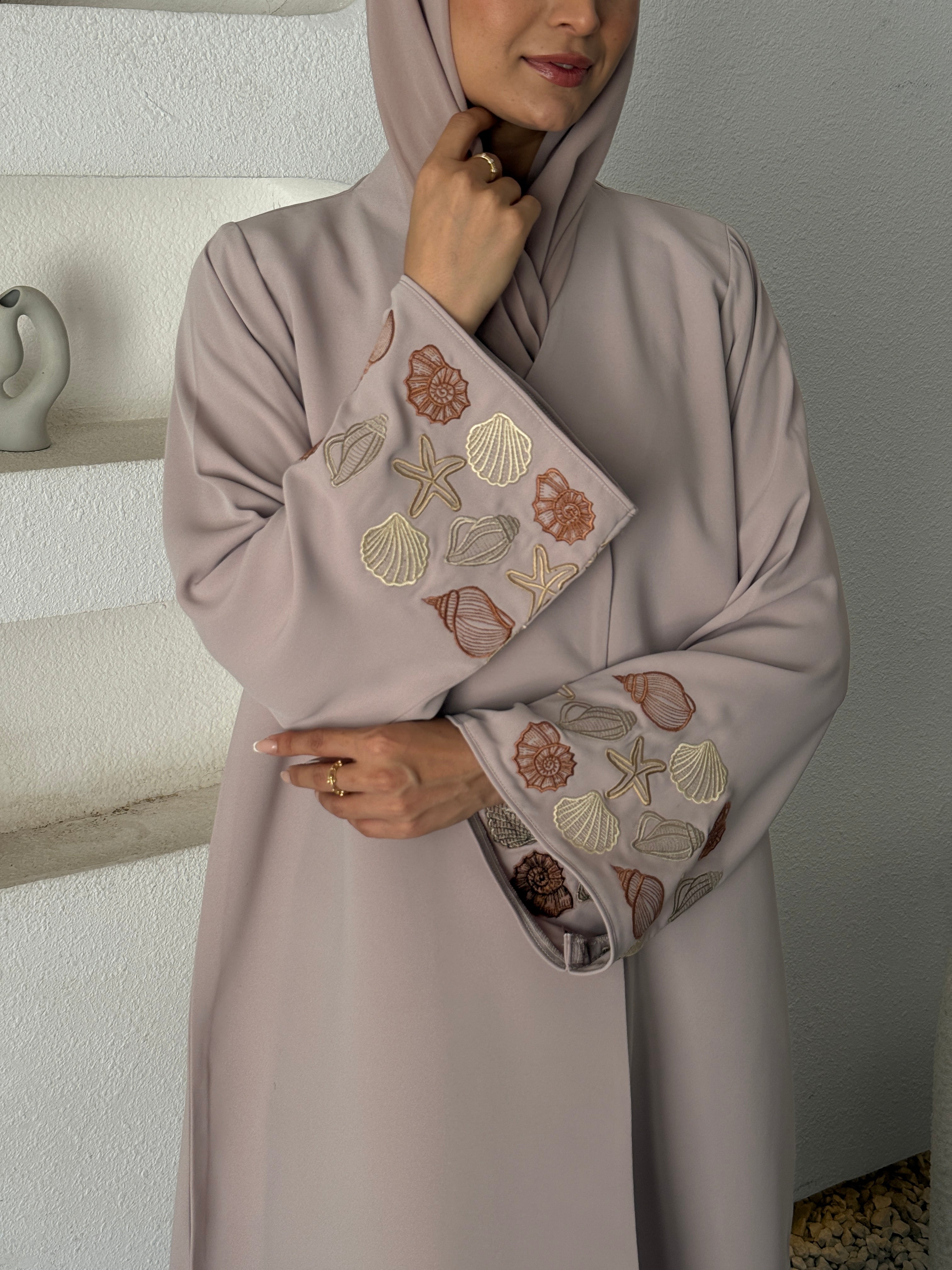 SHELL 🐚 - Contessa Collection