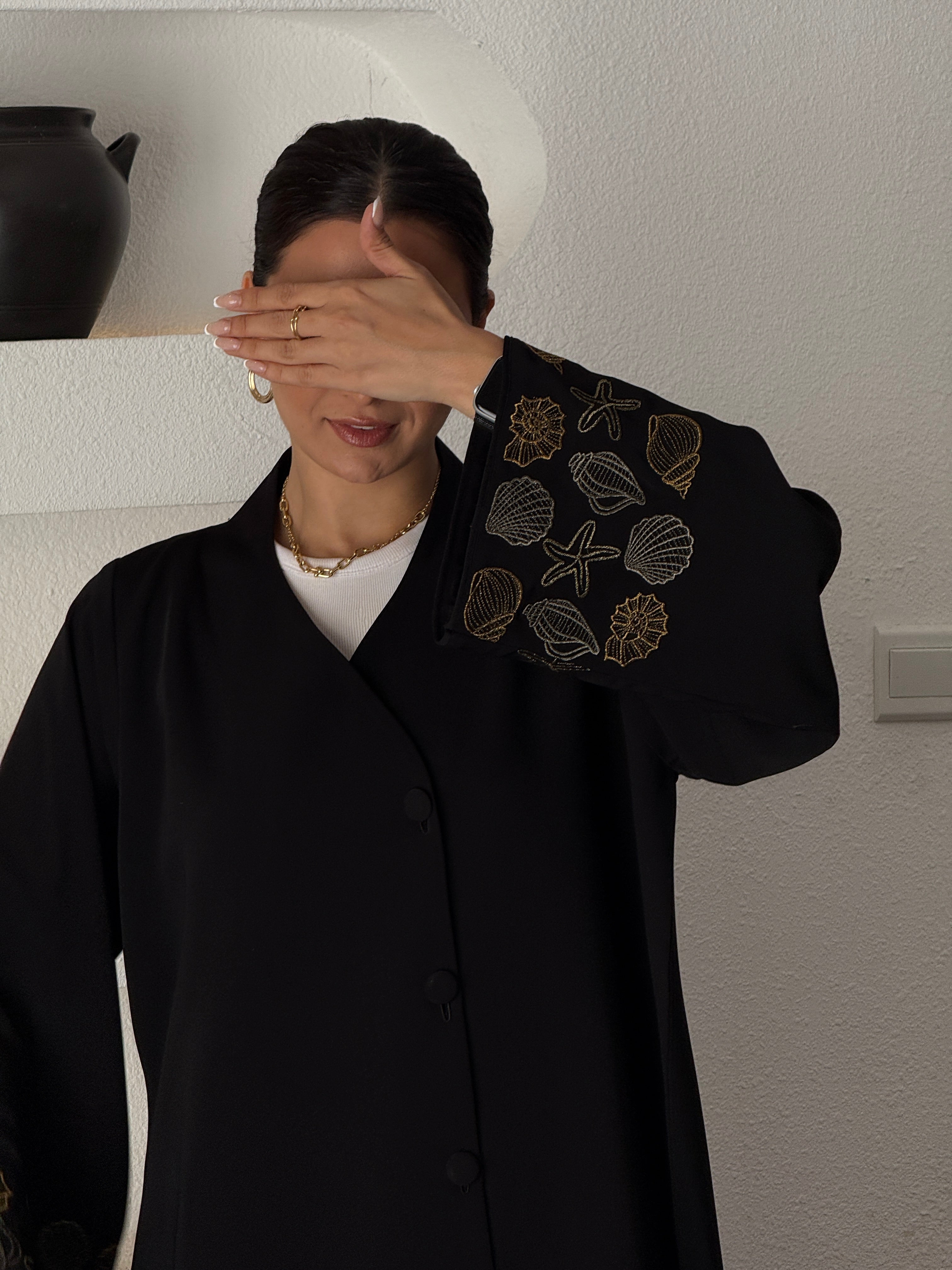 SHELL 🐚 - Contessa Collection