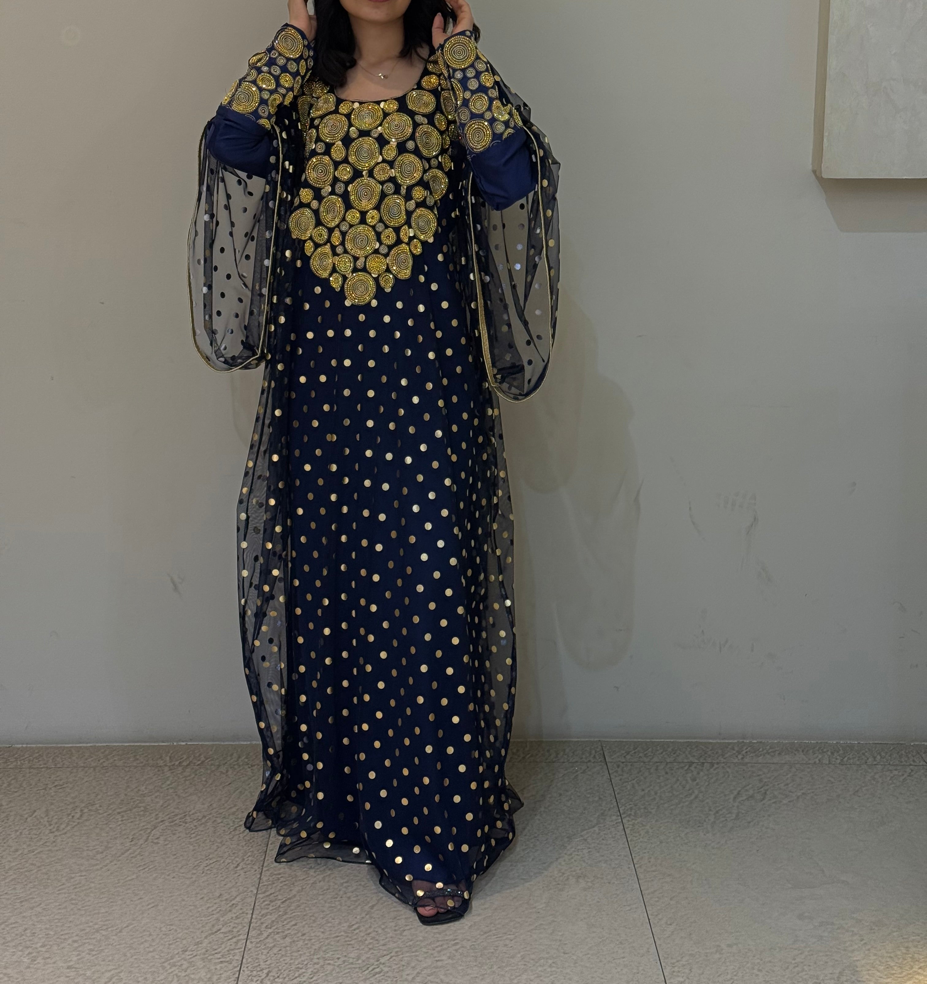 Thob AlDhahab - Contessa Collection   Dubai 