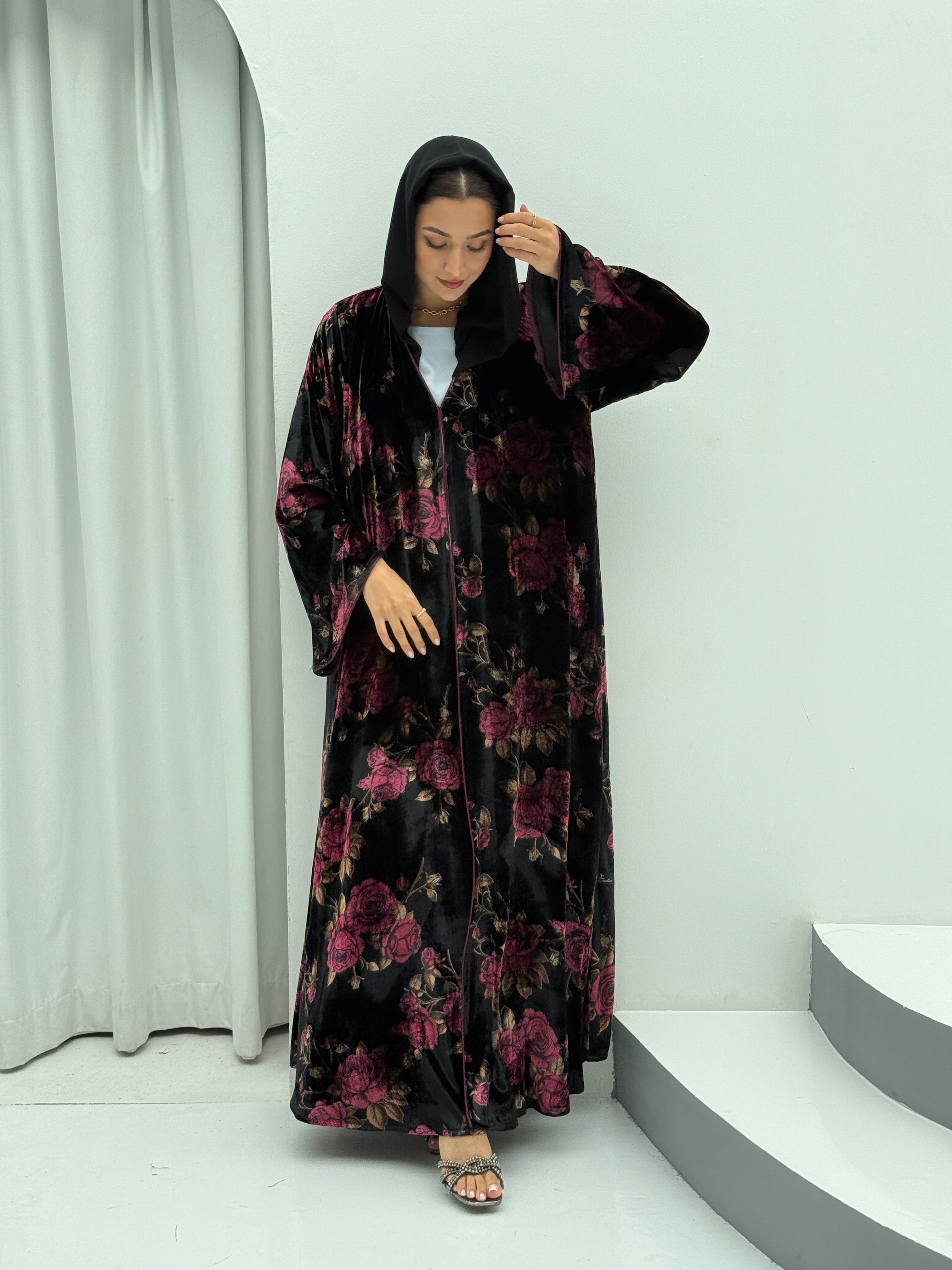 Velvet Embrace Abaya - Contessa Collection