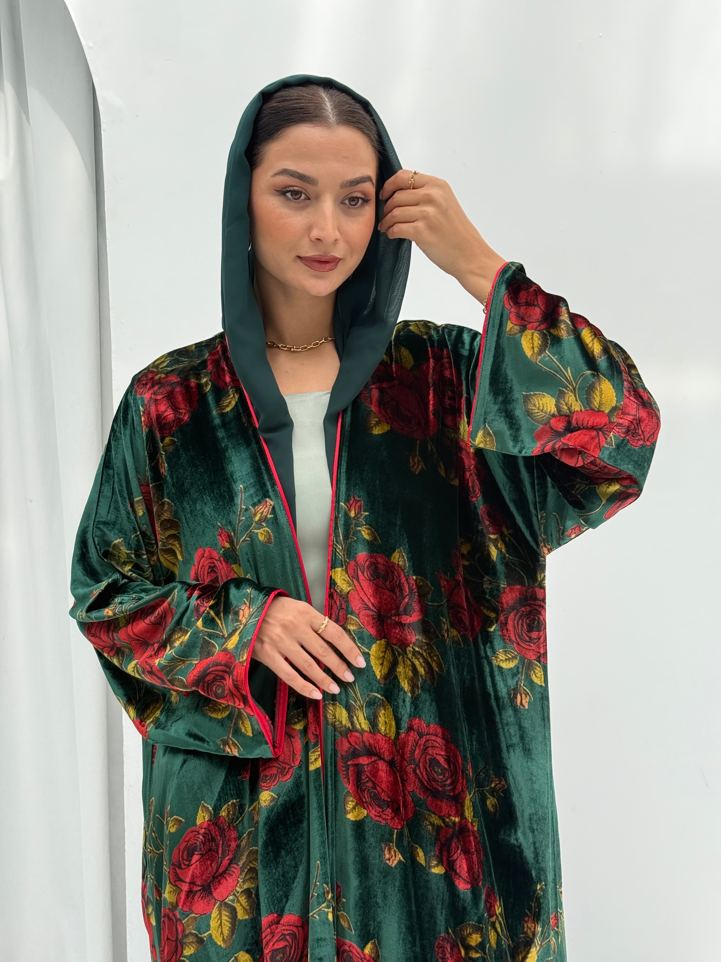 Velvet Embrace Abaya - Contessa Collection