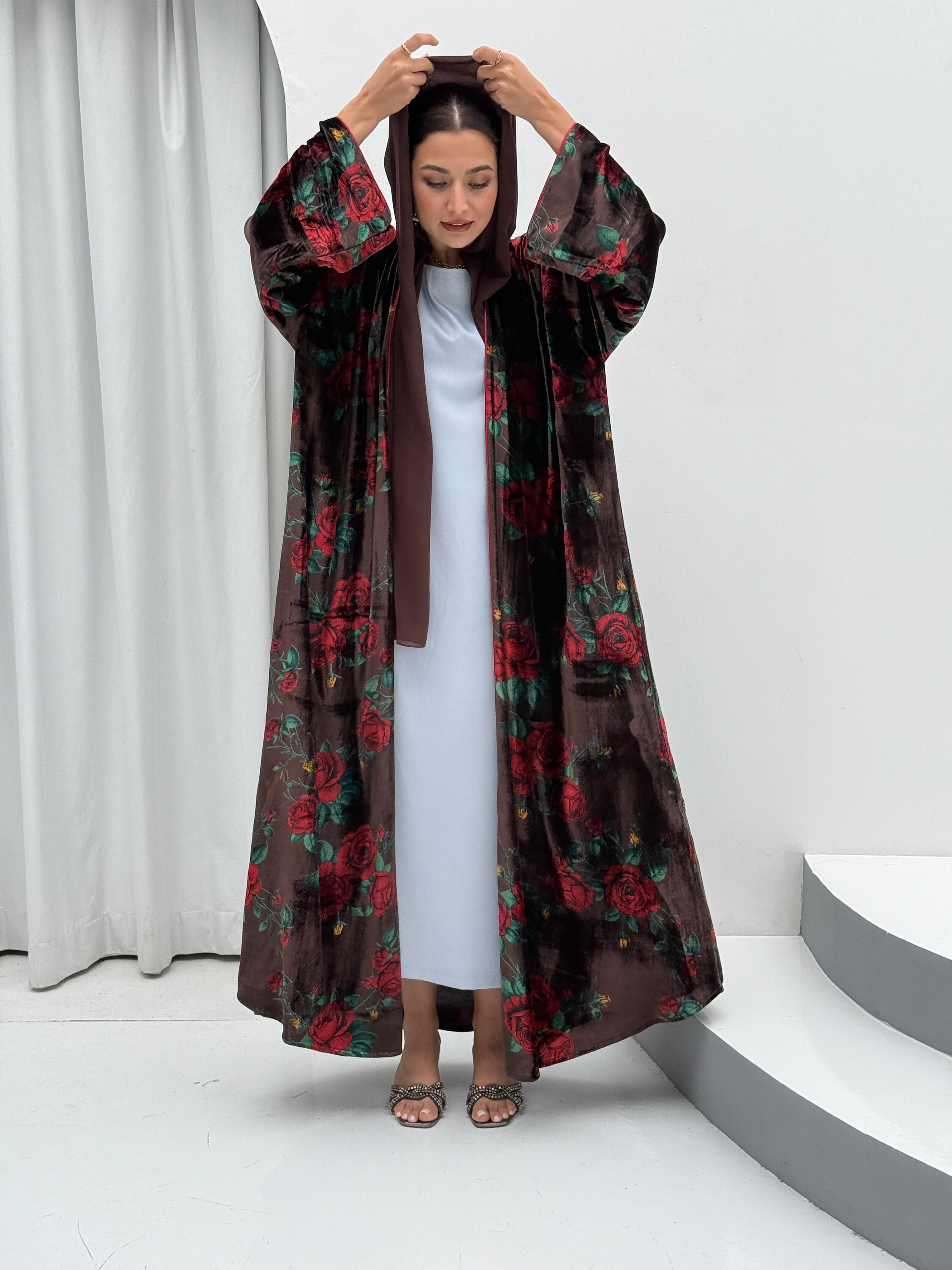 Velvet Embrace Abaya - Contessa Collection