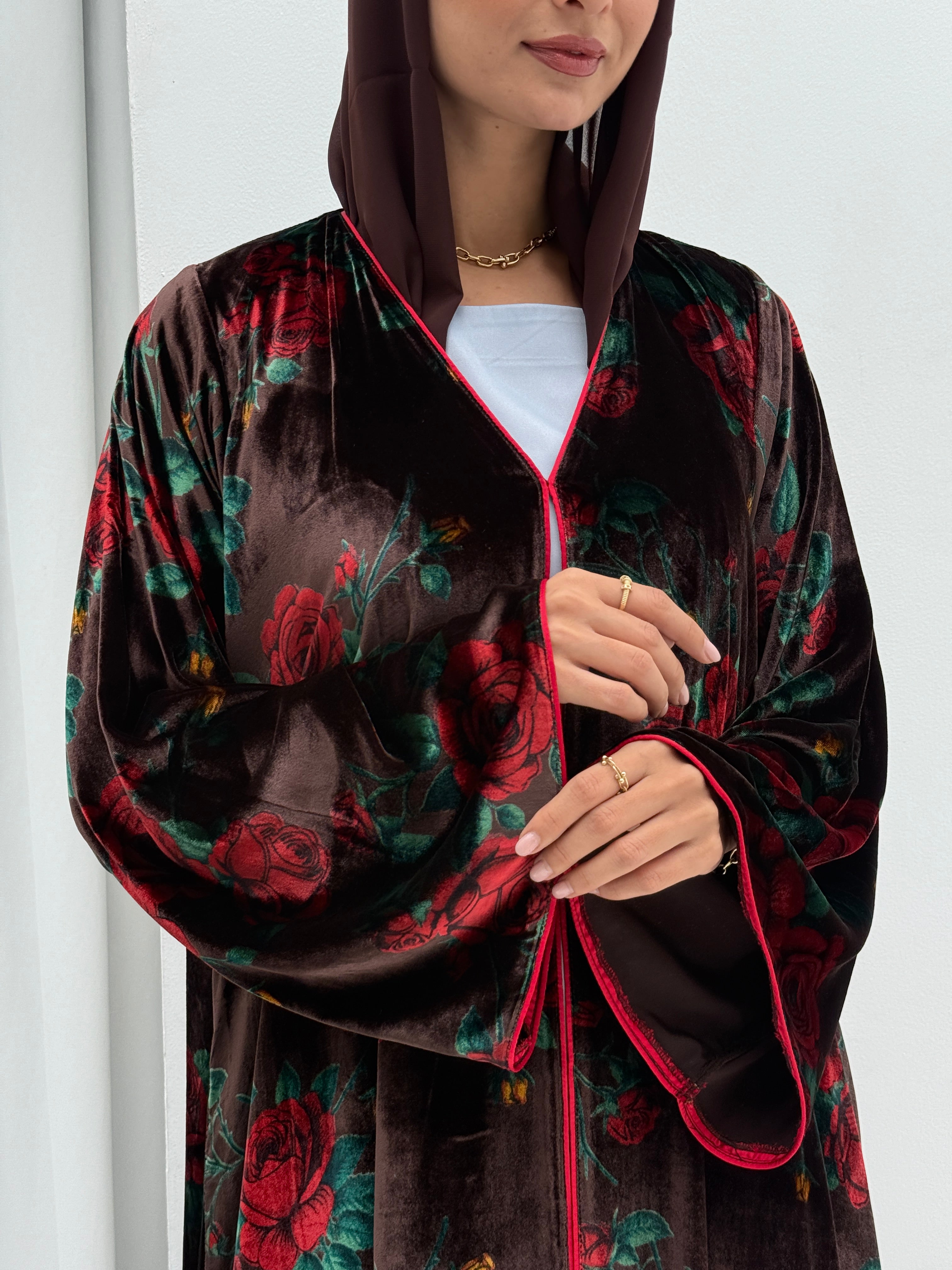 Velvet Embrace Abaya - Contessa Collection
