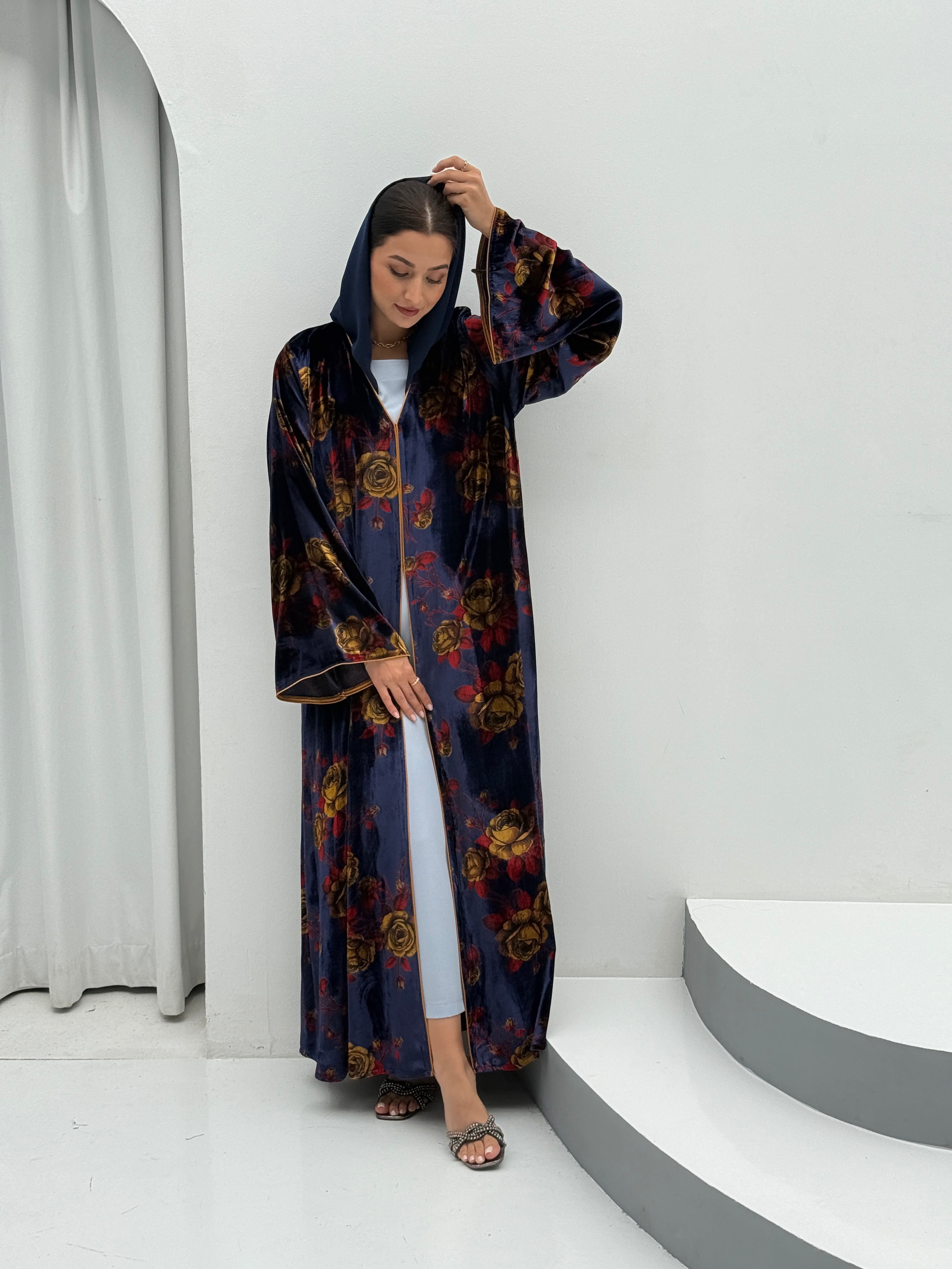 Velvet Embrace Abaya - Contessa Collection