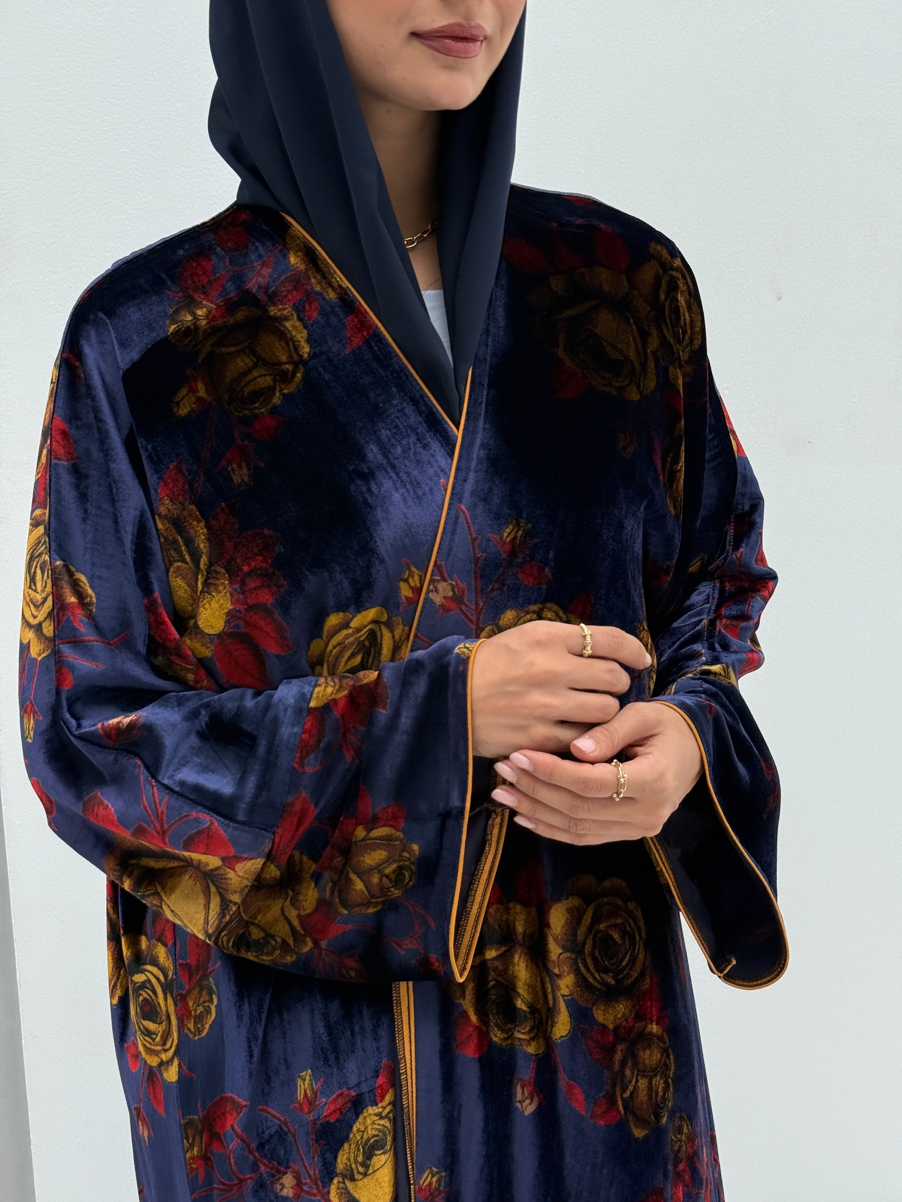 Velvet Embrace Abaya - Contessa Collection