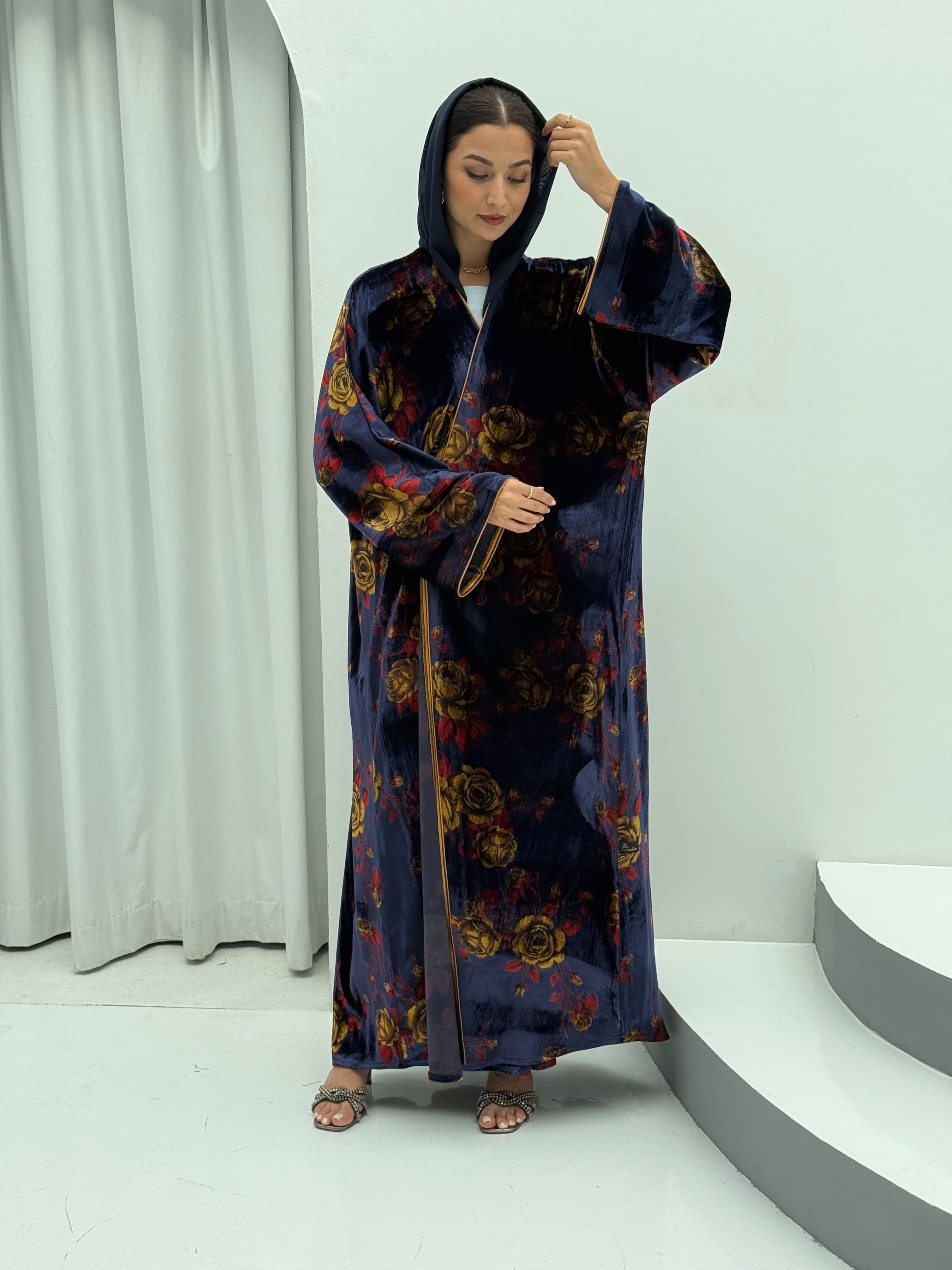 Velvet Embrace Abaya - Contessa Collection