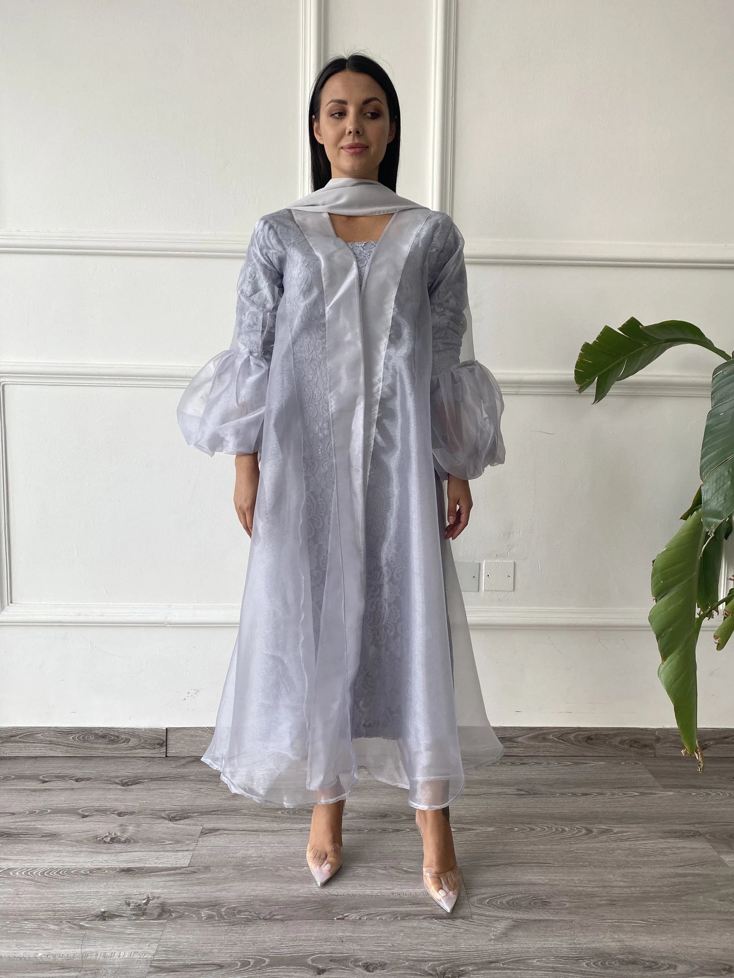 Contessa Collection Full Set featuring an abaya with underdress Dubai in a light gray color