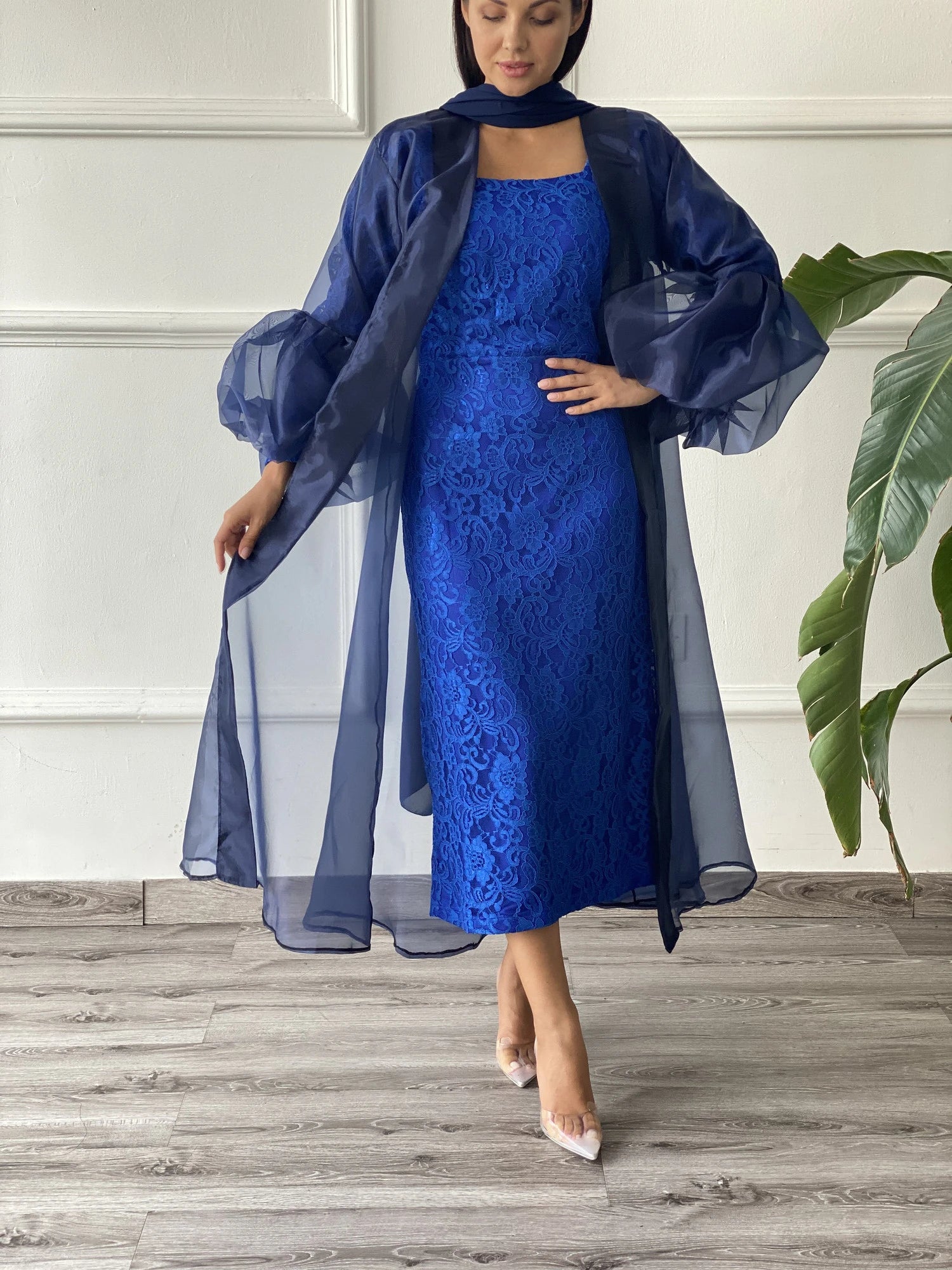 Contessa Collection abaya with underdress Dubai in elegant blue lace with a flowing overlay