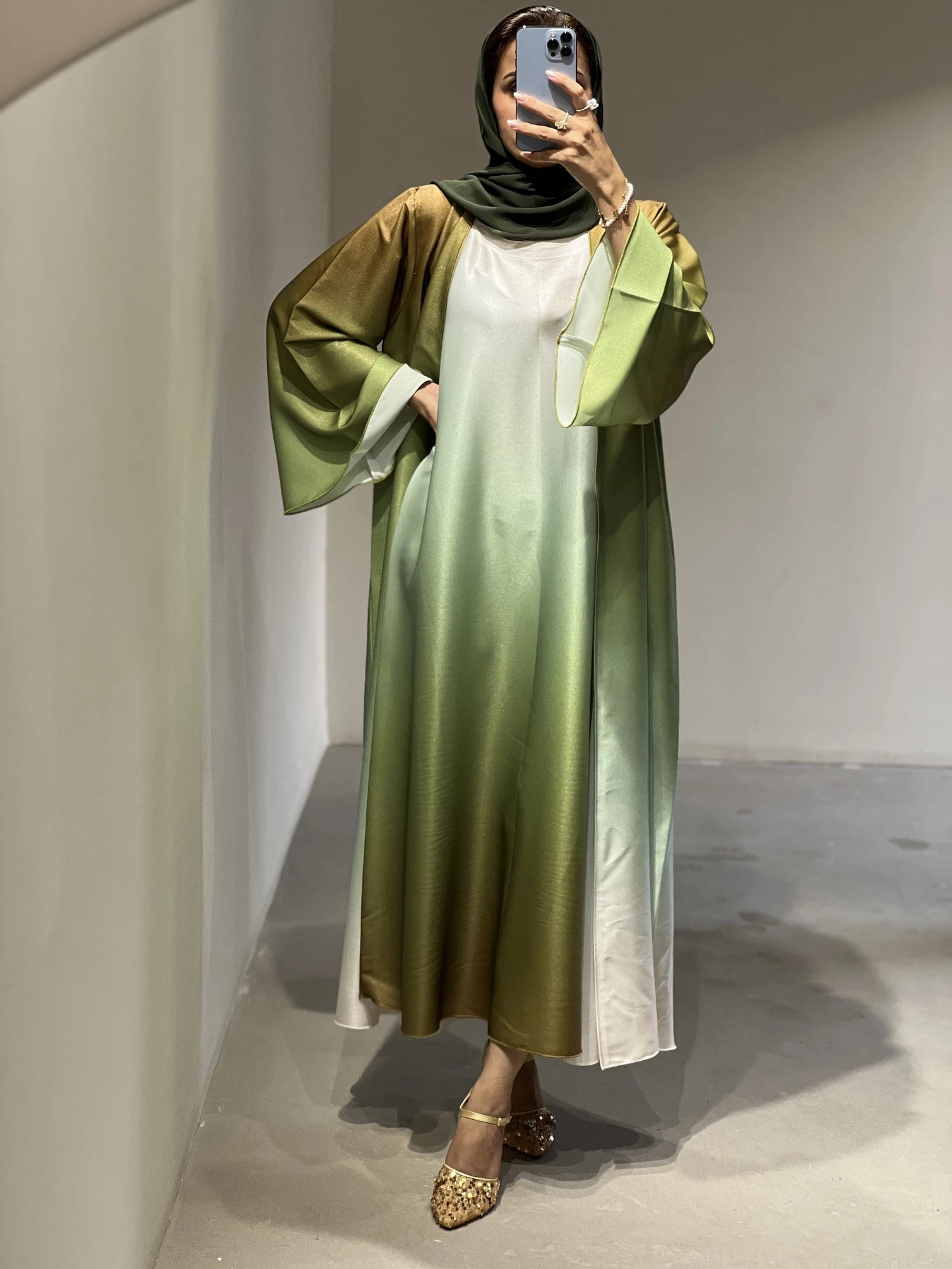 Stylish multicolor fade abaya Dubai in green and brown tones, perfect for elegant occasions