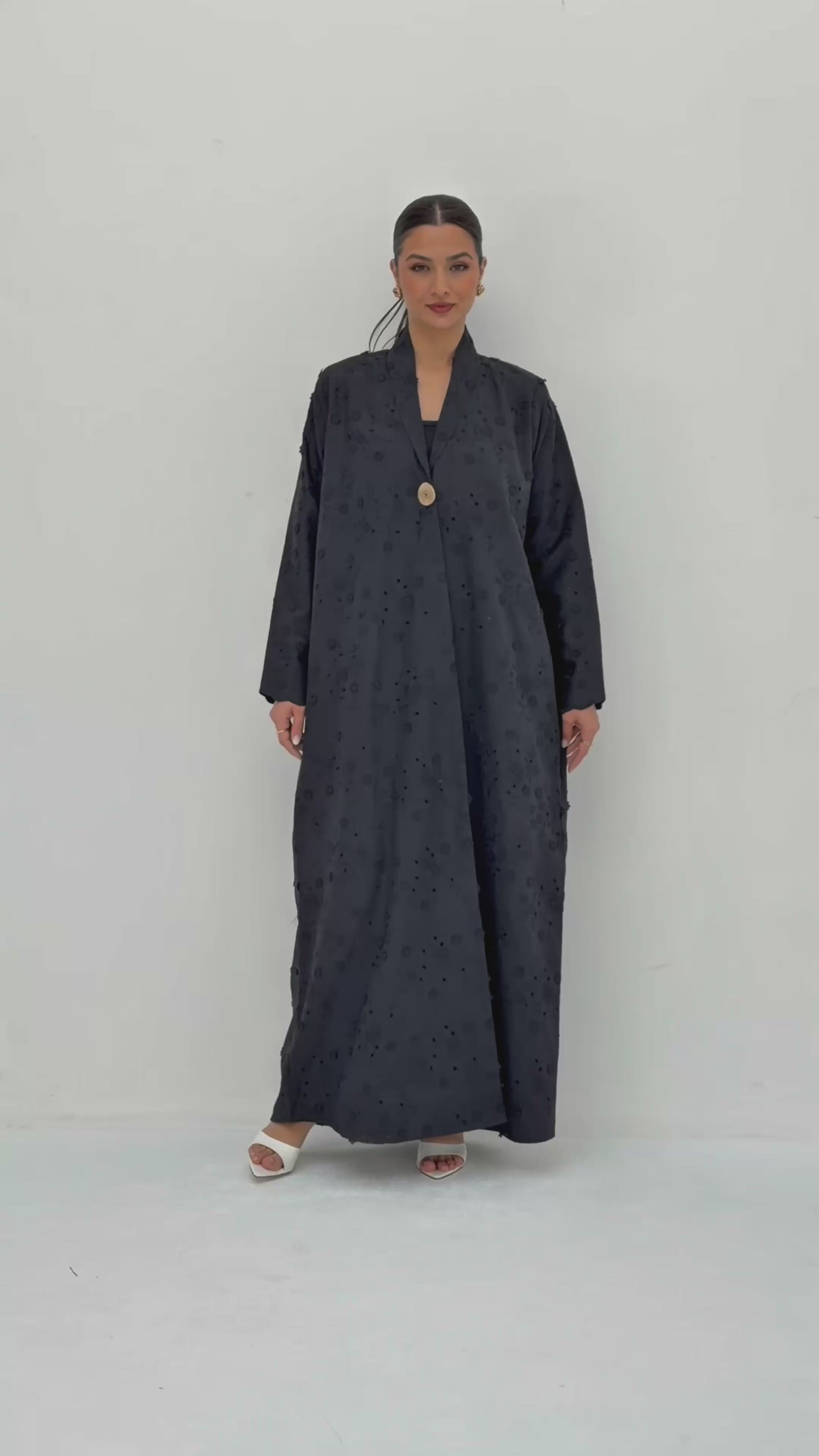 Remal( Abaya With Sheila )