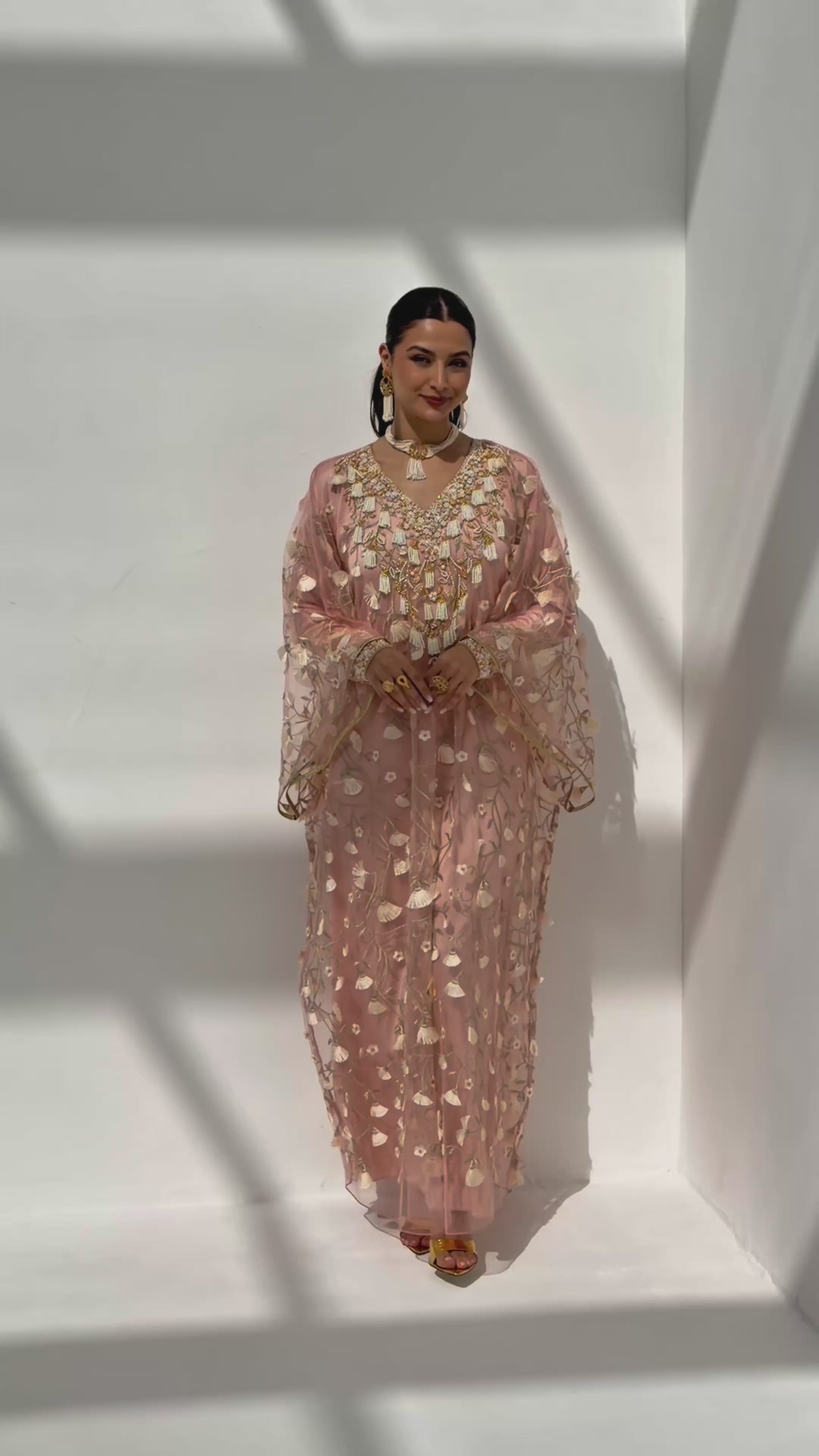 YAQOOT ( Emarati Thob )